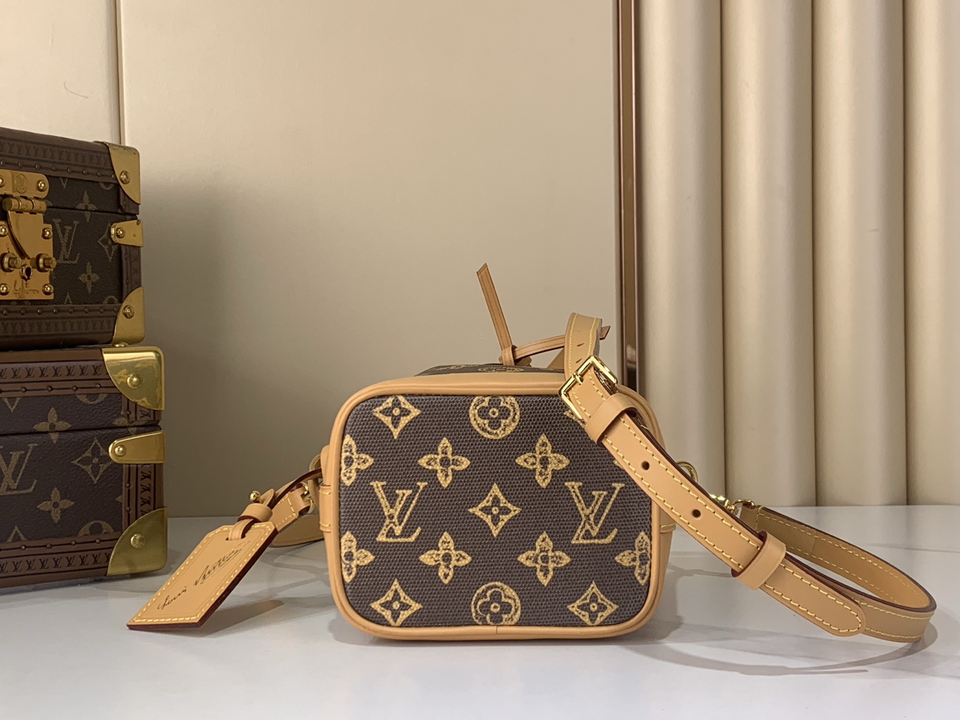 LV Style Brown Leather Top Handle Bag style reference detail image 4 from source 770223