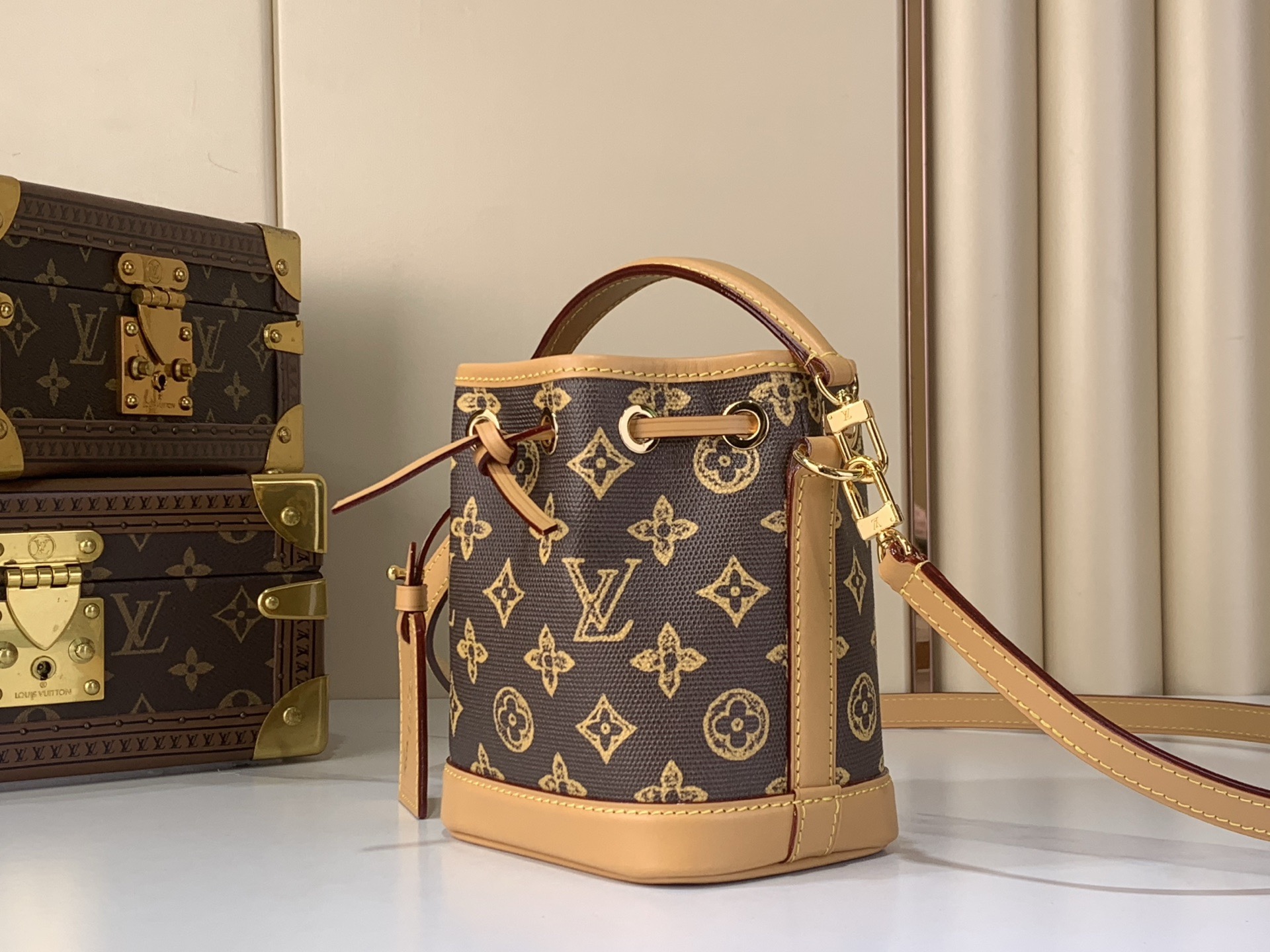 LV Style Brown Leather Top Handle Bag style reference detail image 2 from source 770223