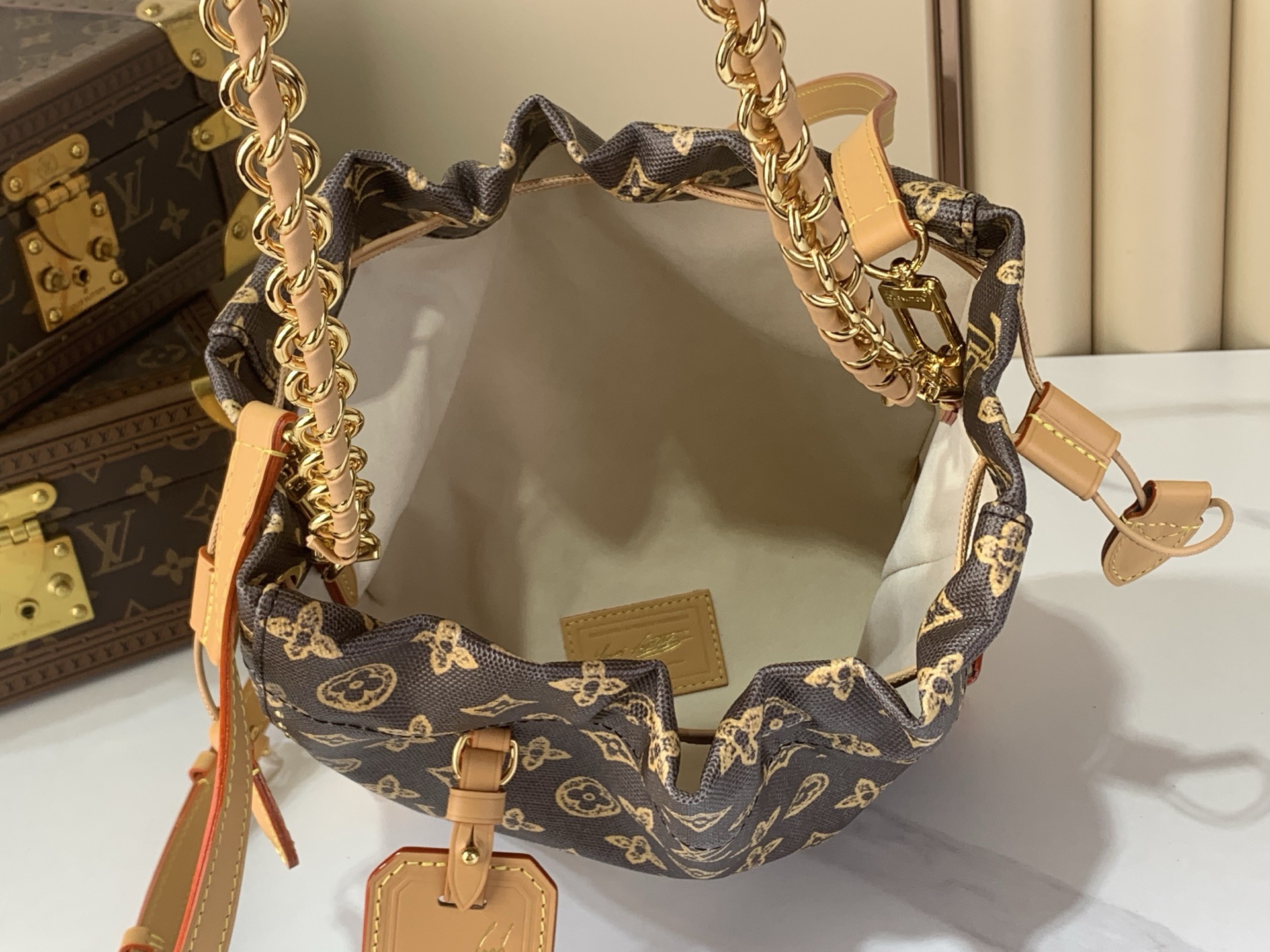 LV Style Brown Canvas Top Handle Bag Bags Top Handle Bag detail image 9 from source 770219