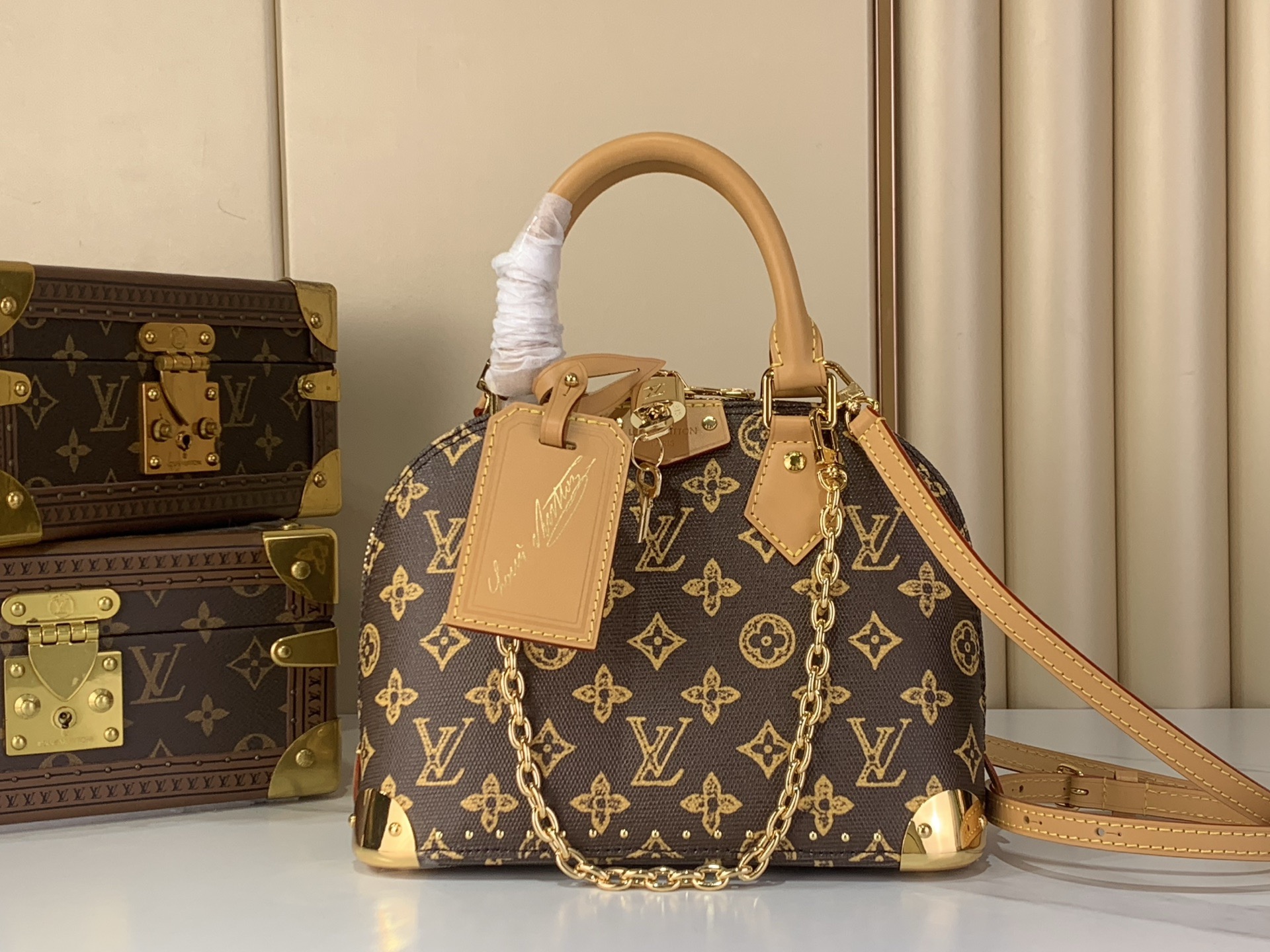 LV Style Beige Top Handle Bag style reference detail image 1 from source 770218
