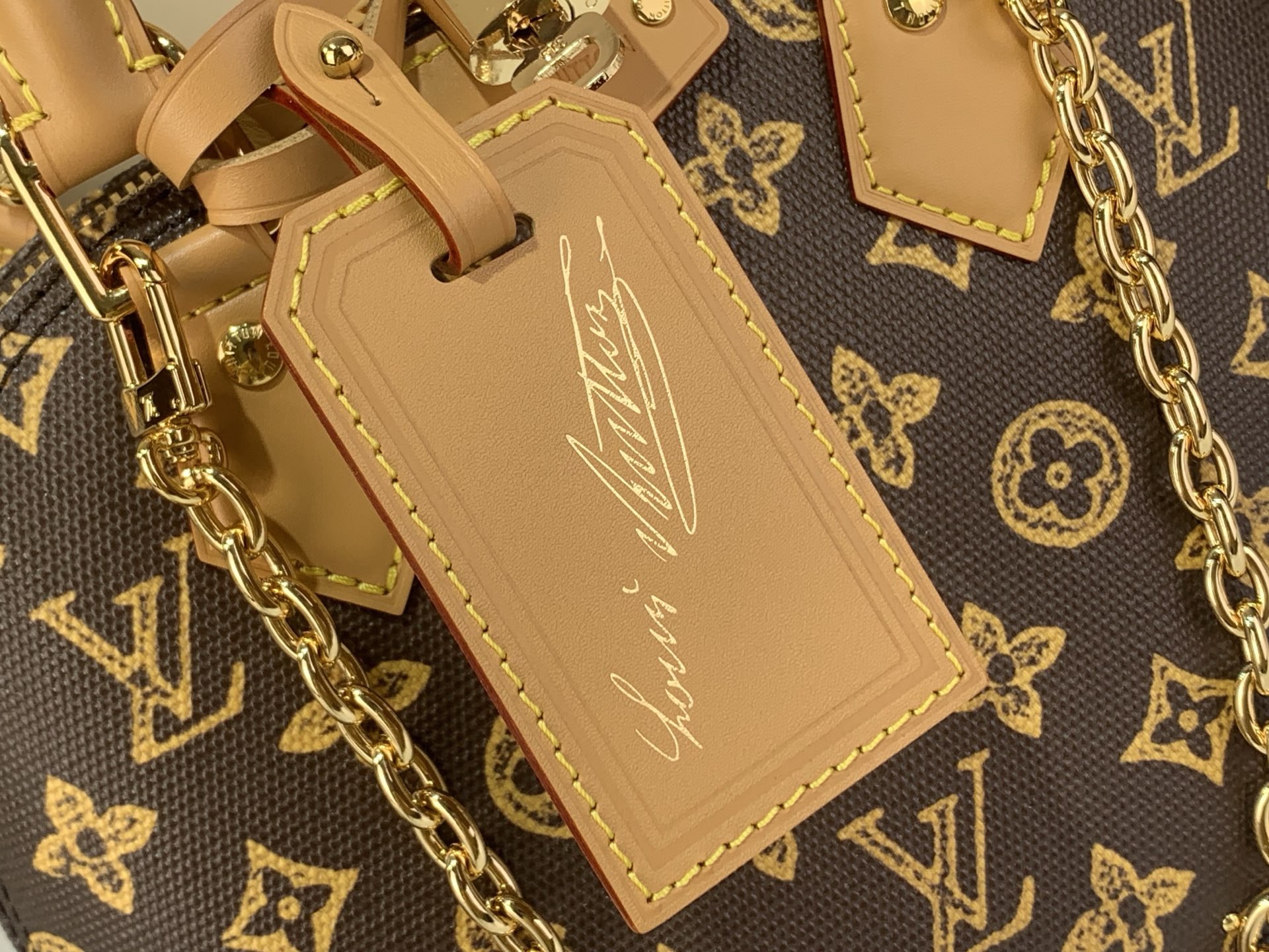 LV Style Beige Top Handle Bag style reference detail image 5 from source 770218