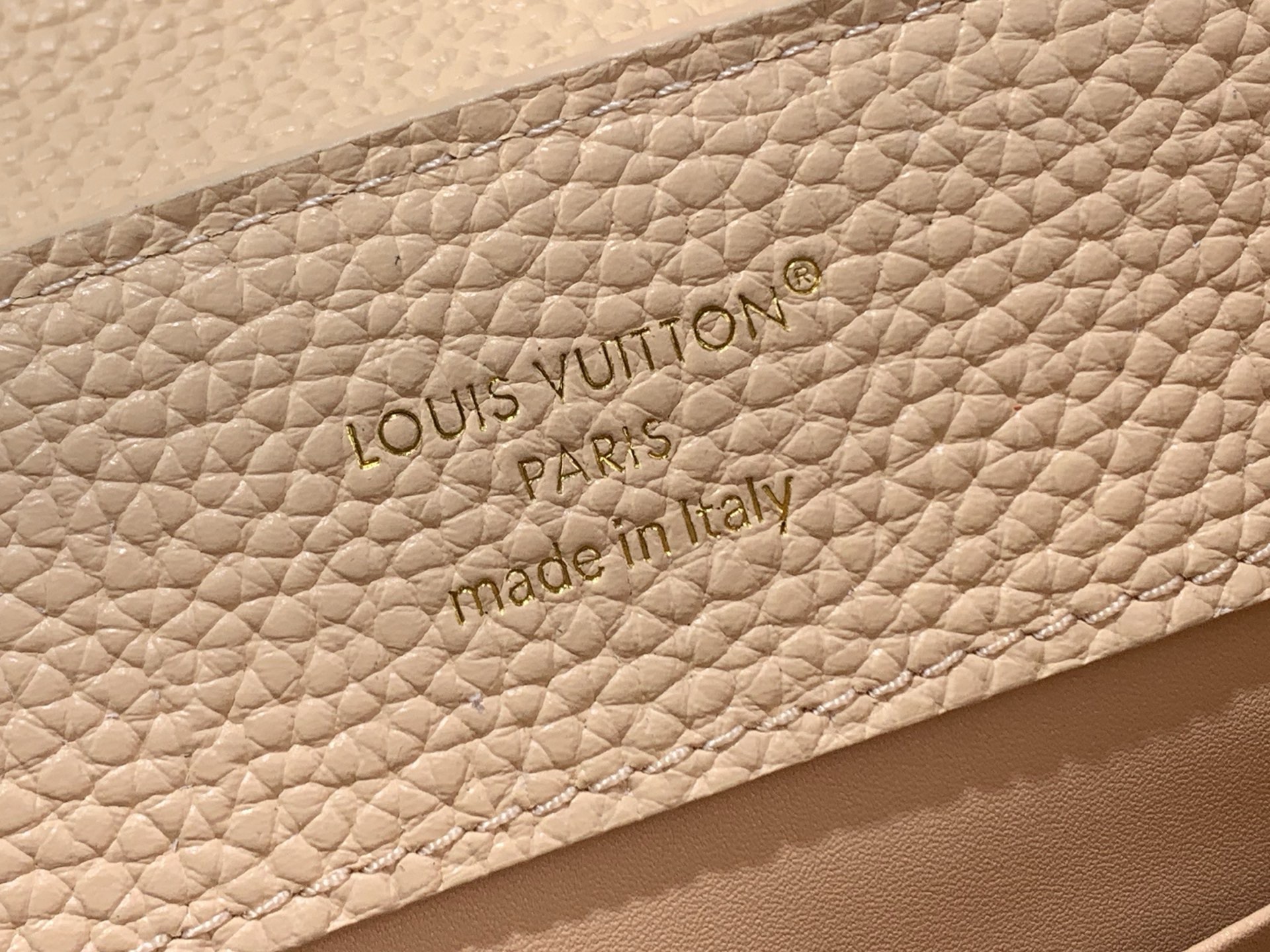 LV Style Black Leather Top Handle Bag style reference detail image 8 from source 770229
