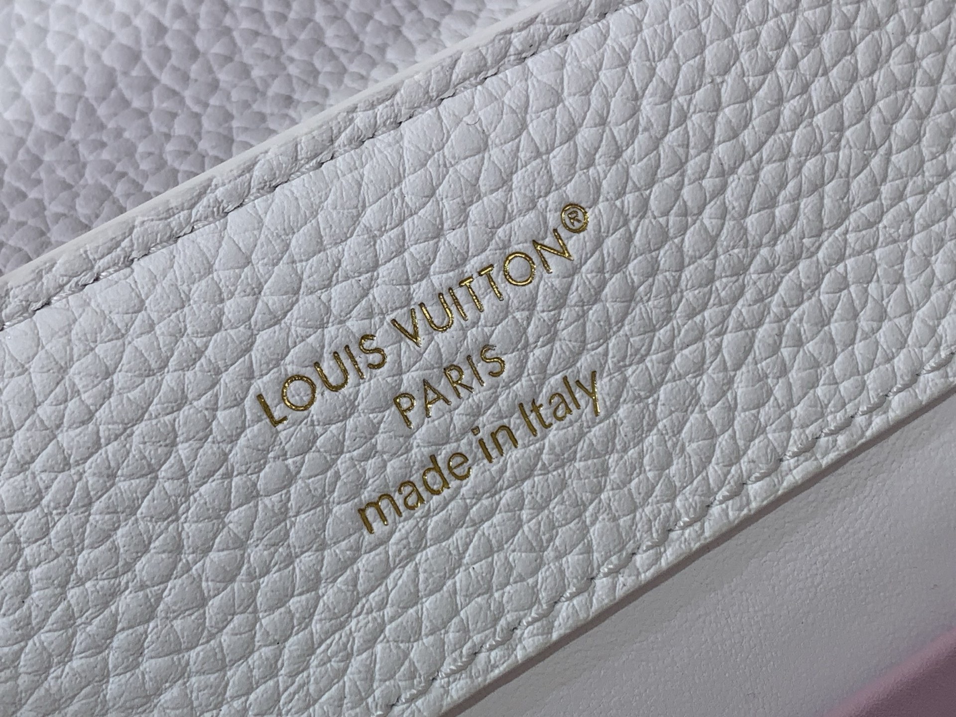 LV Style White Leather Top Handle Bag style reference detail image 7 from source 770233
