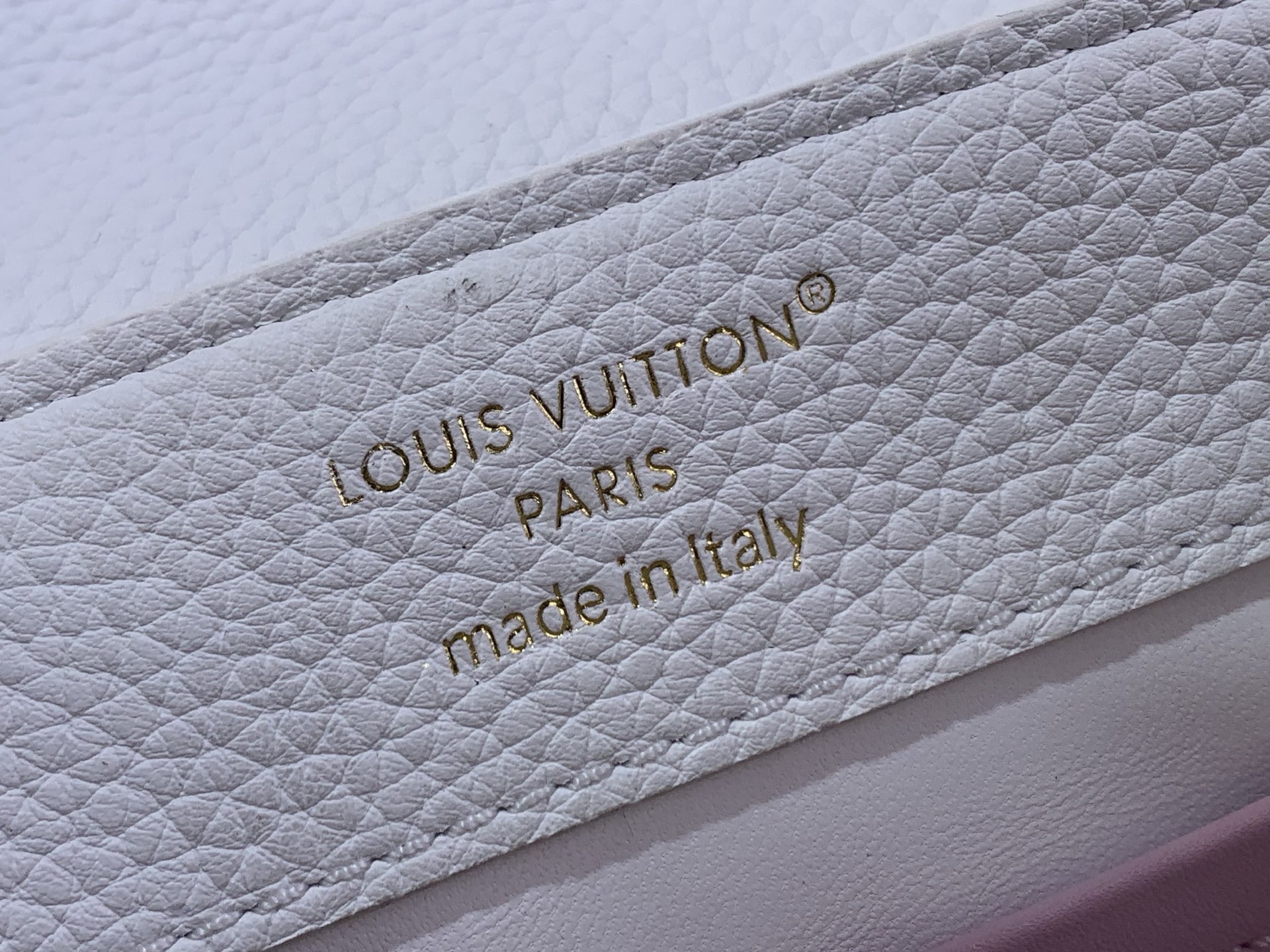 LV Style White Leather Top Handle Bag style reference detail image 8 from source 770234