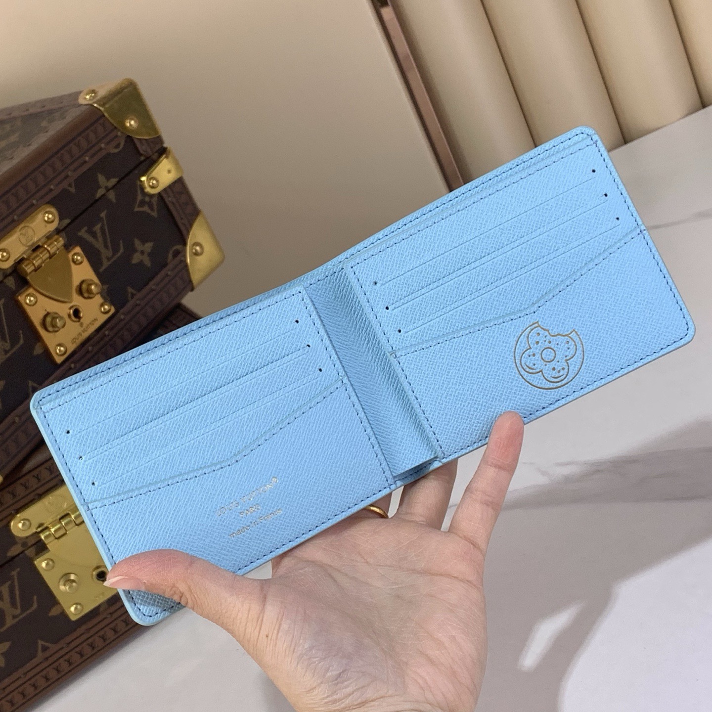 LV Style Beige Leather Wallet Bags detail image 7 from source 770238