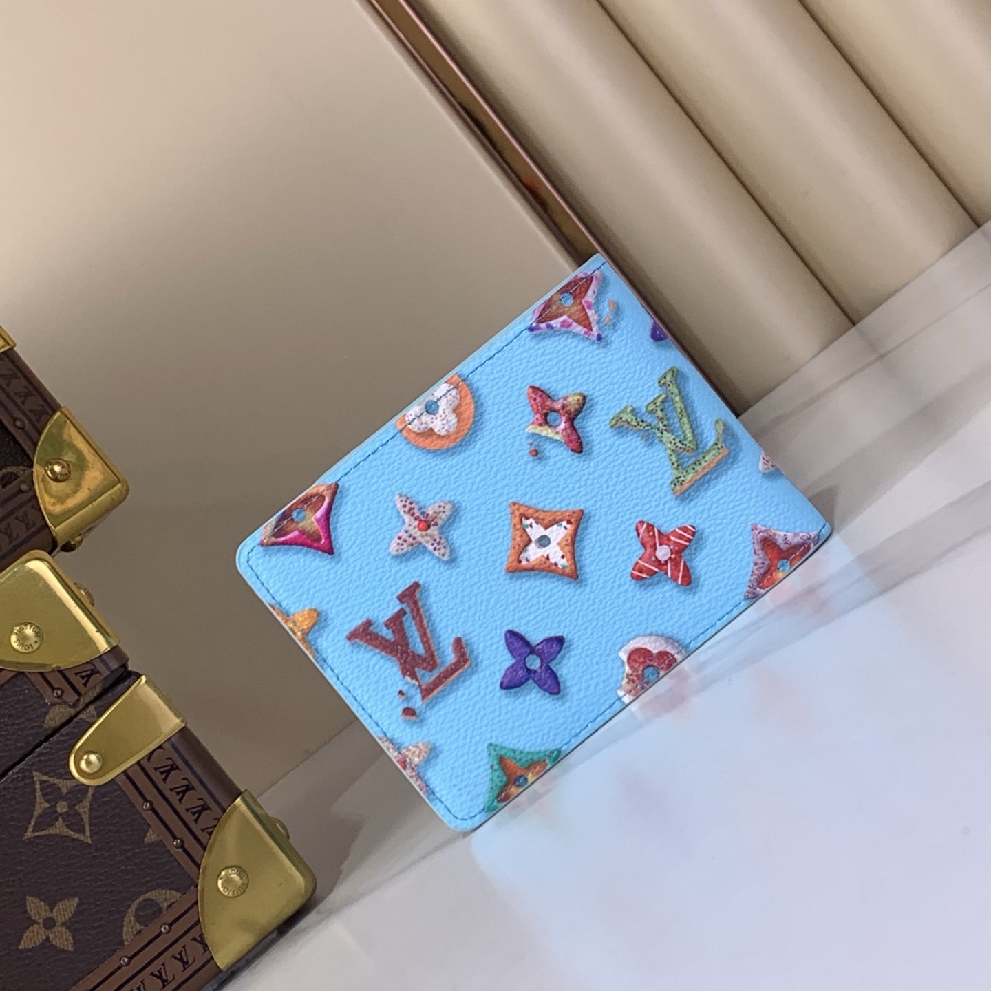 LV Style Beige Leather Wallet Bags detail image 3 from source 770238