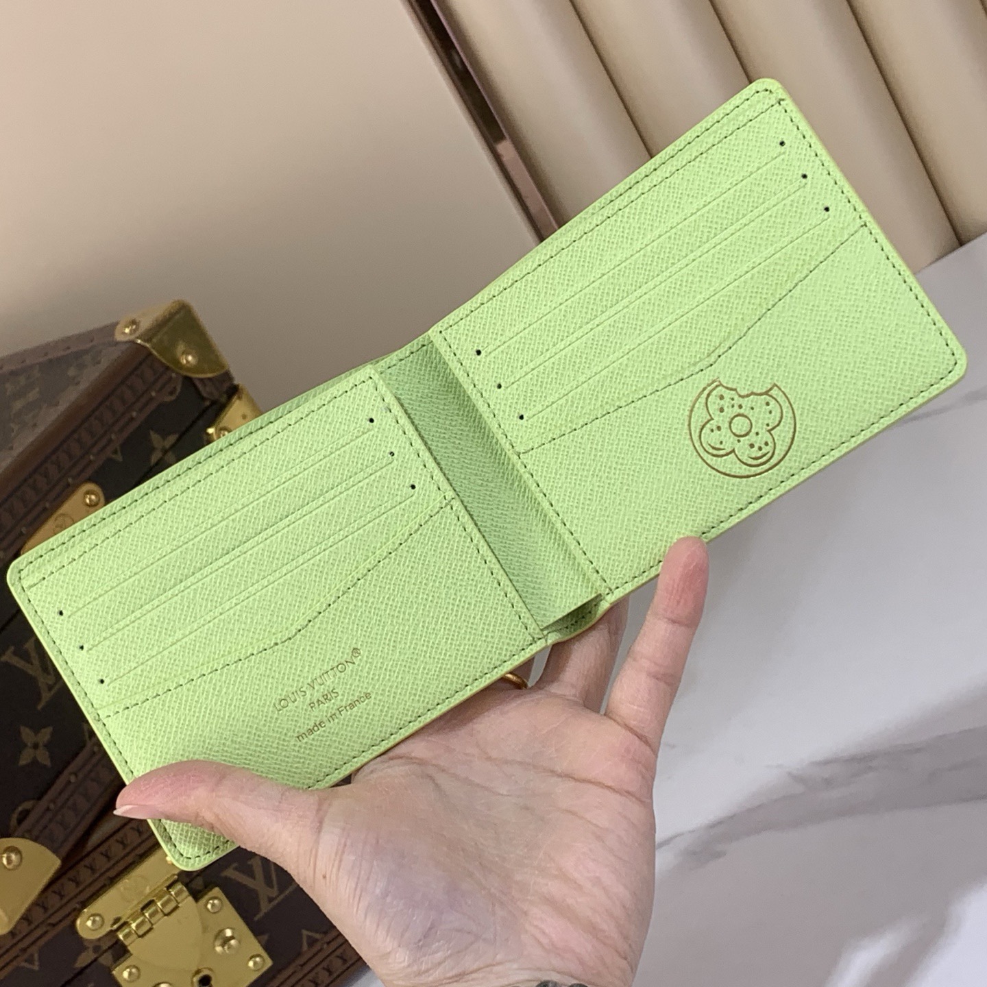 LV Style Beige Leather Wallet Bags detail image 8 from source 770242