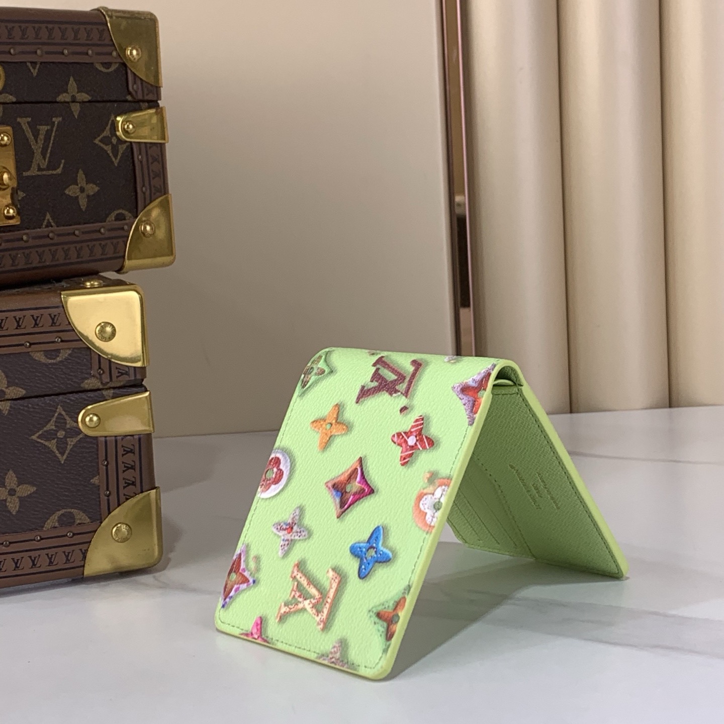 LV Style Beige Leather Wallet Bags detail image 3 from source 770242