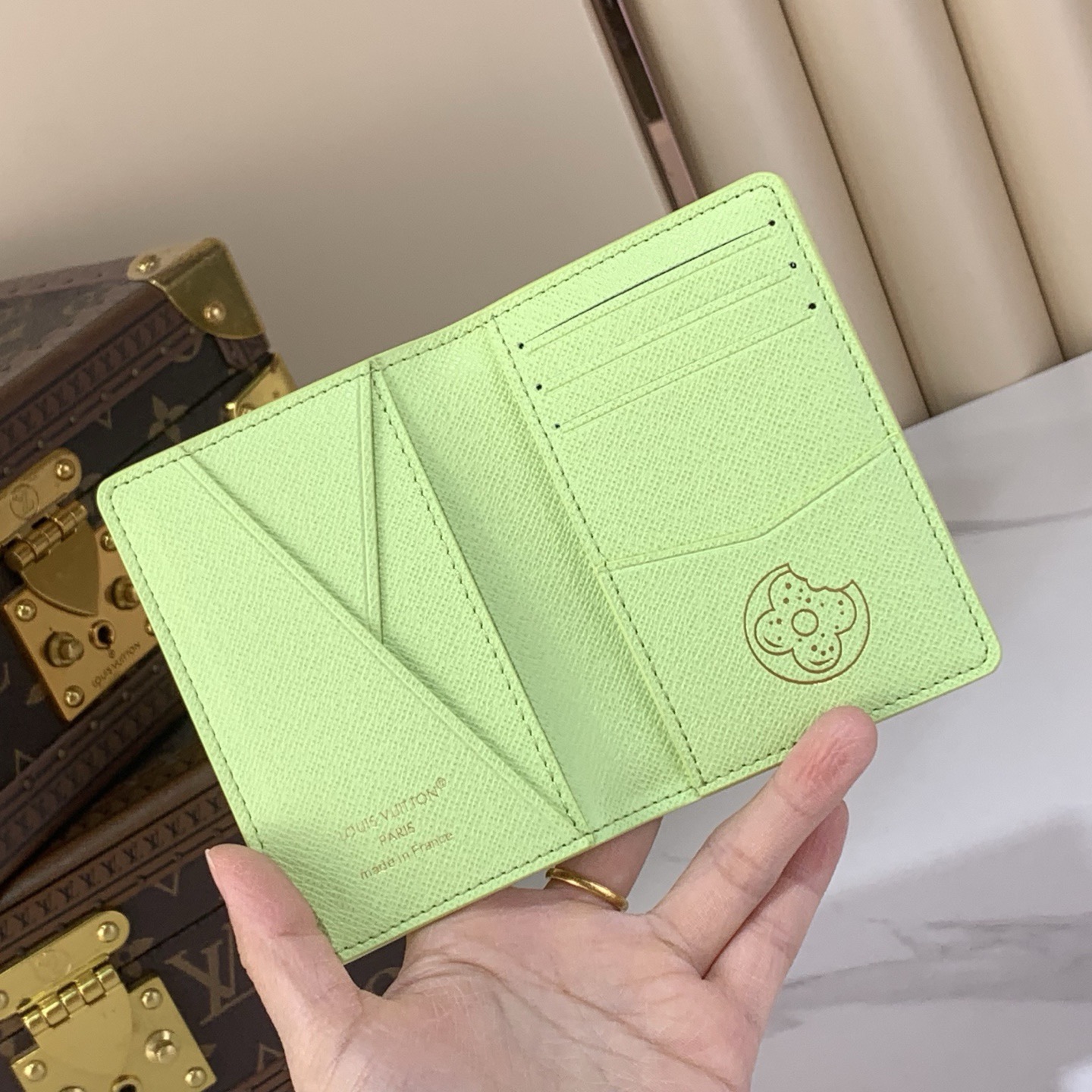 LV Style Beige Canvas Card Holder Bags Card Holder detail image 8 from source 770243