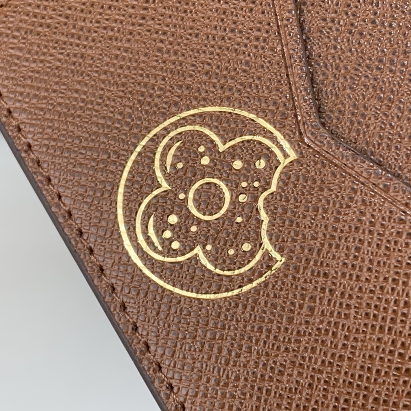 LV Style Beige Leather Wallet Bags detail image 7 from source 770245