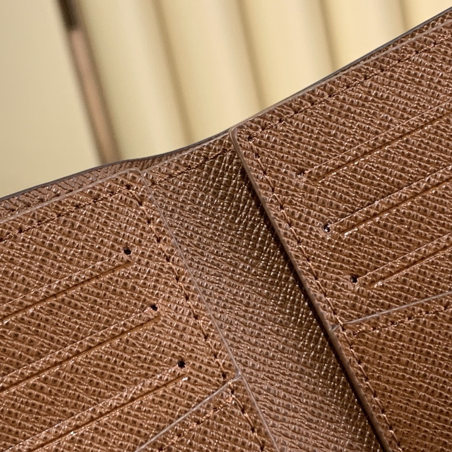 LV Style Beige Leather Wallet Bags detail image 9 from source 770246