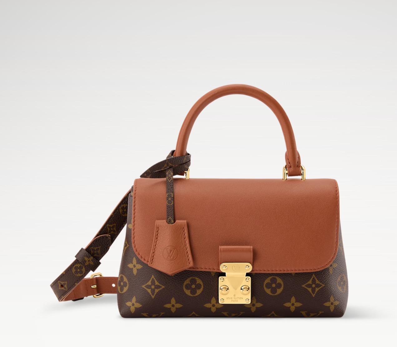 NO:741055,Top original order [Madeleine BB handbag] M28288 Presbyopia/Brown 27511 Presbyopia/Black from the Monogram sj series, using classic canvas to present an eclectic mix of practicality and elegance. The flap, handle and key bag are outlined with leather trim, and the dazzling S-lock buckle pays tribute to the brand's archive design. Dimensions 24.5 x 16 x 8 cm 5216065,19860909顶级原单【Madeleine BB 手袋】M28288 老花/棕色 27511 老花/黑色 出自 Monogram sj系列,以经典帆布呈现实用和优雅的兼收并蓄.翻盖、手柄和钥匙包勾勒皮革饰边,耀目 S-lock 锁扣致敬品牌典藏设计. 尺寸 24.5 x 16 x 8 厘米 5216065,,Bag