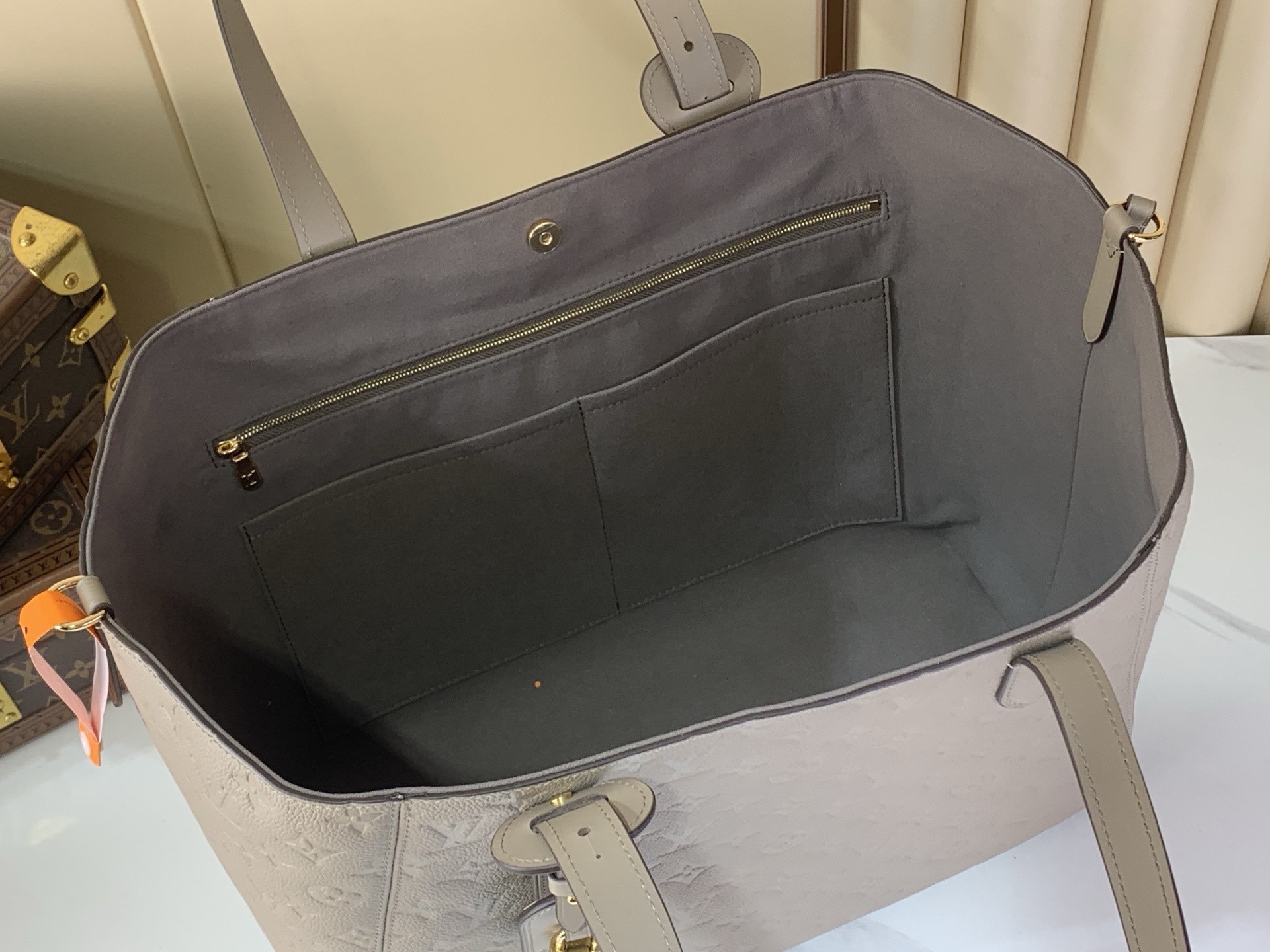 LV Style Grey Leather Tote Bag style reference detail image 9 from source 770270