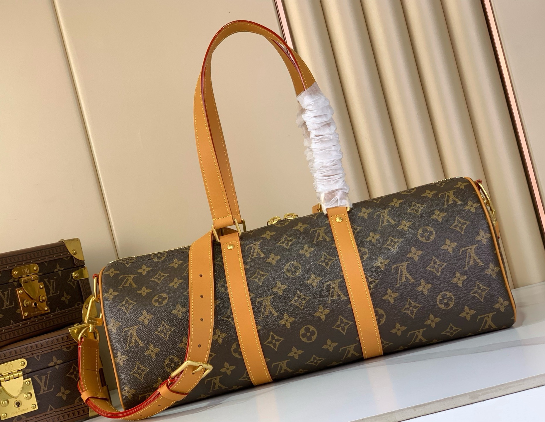 LV Style Beige Leather Travel Bag style reference detail image 3 from source 770268