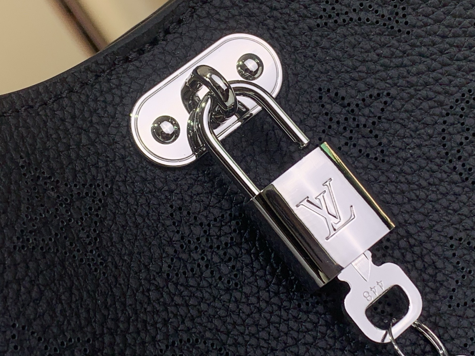 LV Style Black Leather Top Handle Bag style reference detail image 5 from source 770274