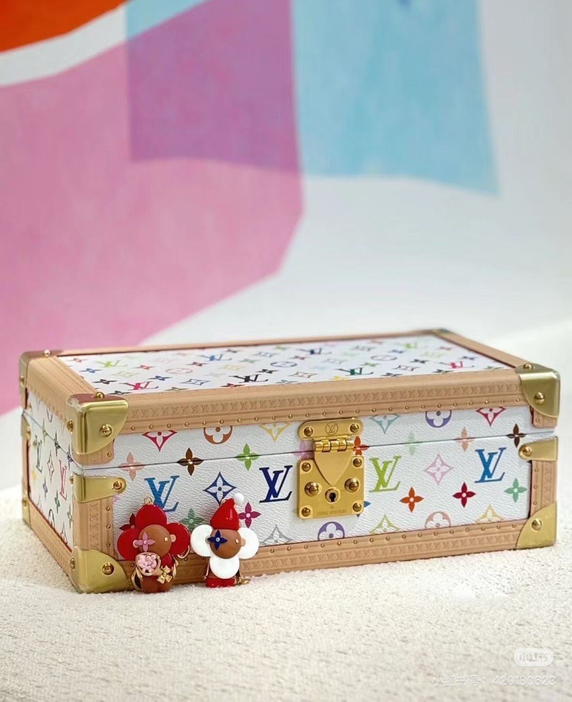 NO:762985,[LV x TM COFFRET 8 MONTRES NV watch box] m27959 white color/Takashi Murakami counter picture,,off white,louis vuitton19860909【LV x TM COFFRET 8 MONTRES NV 腕表箱】m27959 白彩/村上隆 专柜图,,off white,louis vuitton,Bag