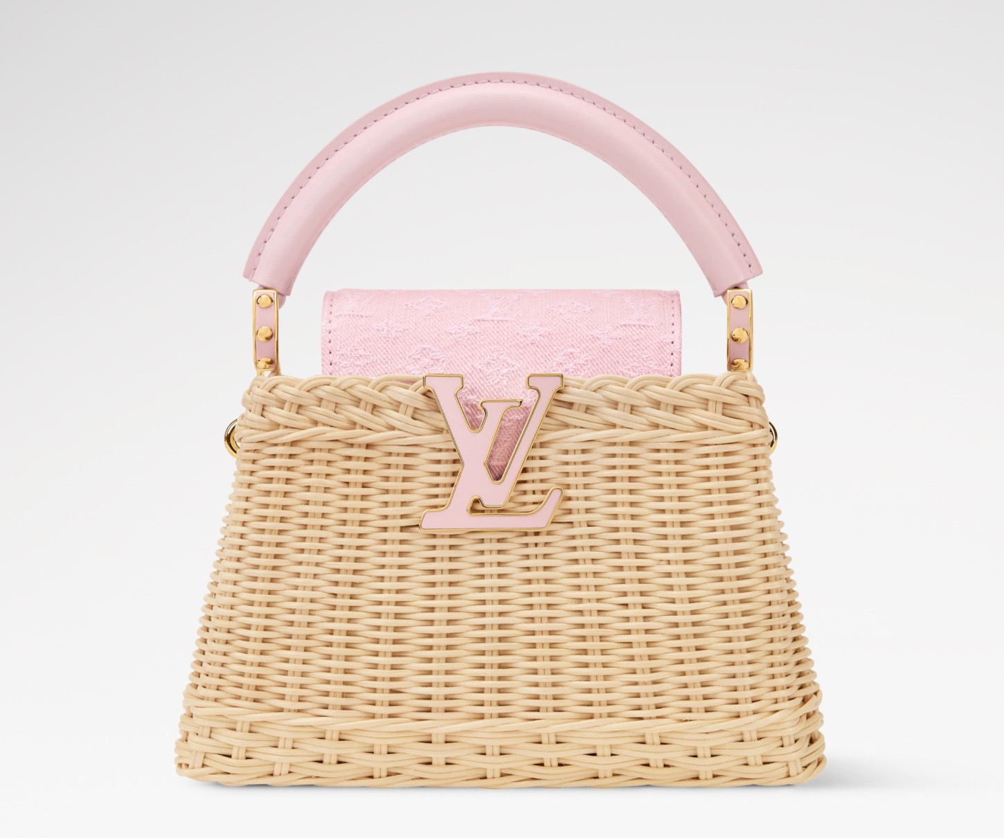 NO:812240,Top original order [CAUCINES mini handbag] m28548 woven/pink (denim) This Caucines mini handbag is from the Rattan series. It is equipped with a flap and is decorated with Louis Vuitton's Monogram hl pattern, creating a chic look for the season. The leather LV letters of the same tone and an elegant detachable braided chain cleverly decorate the body of the bag. The two carrying methods can be switched at will, and the clamshell can be flexibly switched inward or outward. The appropriate capacity can easily store what you need.  Dimensions 21 x 13.6 x 8 cm.110121250 Dimensions 27 x 17 × 9 cm 019135 (Length x Height x Width),,louis vuitton,louis vuitton19860909顶级原单【CAUCINES 迷你手袋】 m28548 编织/粉色（牛仔） 本款 Caucines 迷你手袋出自 Rattan 系列,搭载翻盖,铺陈路易威登 Monogram hl图案,成就当季别致造型.同色调皮革 LV 字母与优雅的可拆卸编结链条巧妙装点包身.两种背携方式随心切换,可灵活切换翻盖内收或外翻造型,恰宜容量轻松收纳随身所需. 尺寸21 x 13.6 x 8 厘米.110121250 尺寸27 x 17 × 9 厘米 019135 (长度 x 高 x 宽),,louis vuitton,louis vuitton,Bag