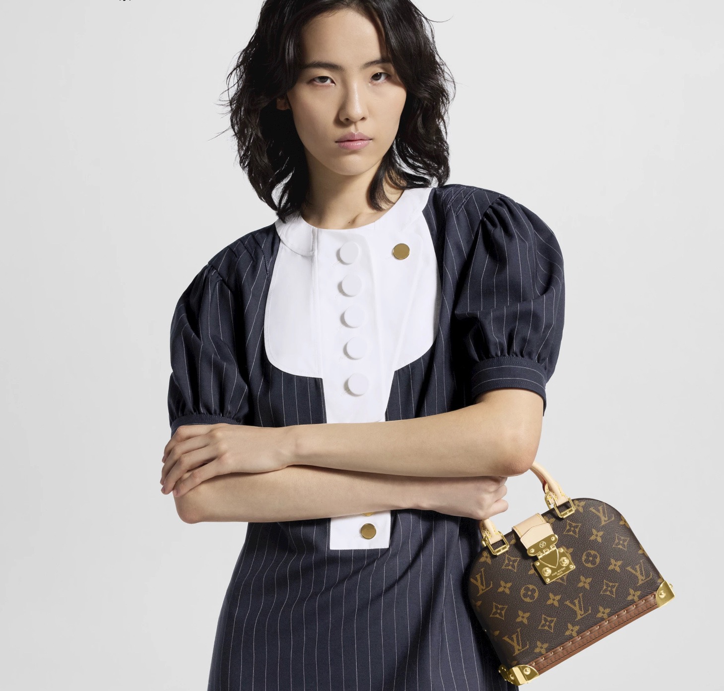 NO:812386,[ALMA TRUNK 20 portable hard case] m26784 model picture,19860909【ALMA TRUNK 20 便携式硬箱】 m26784 模特图,,Bag