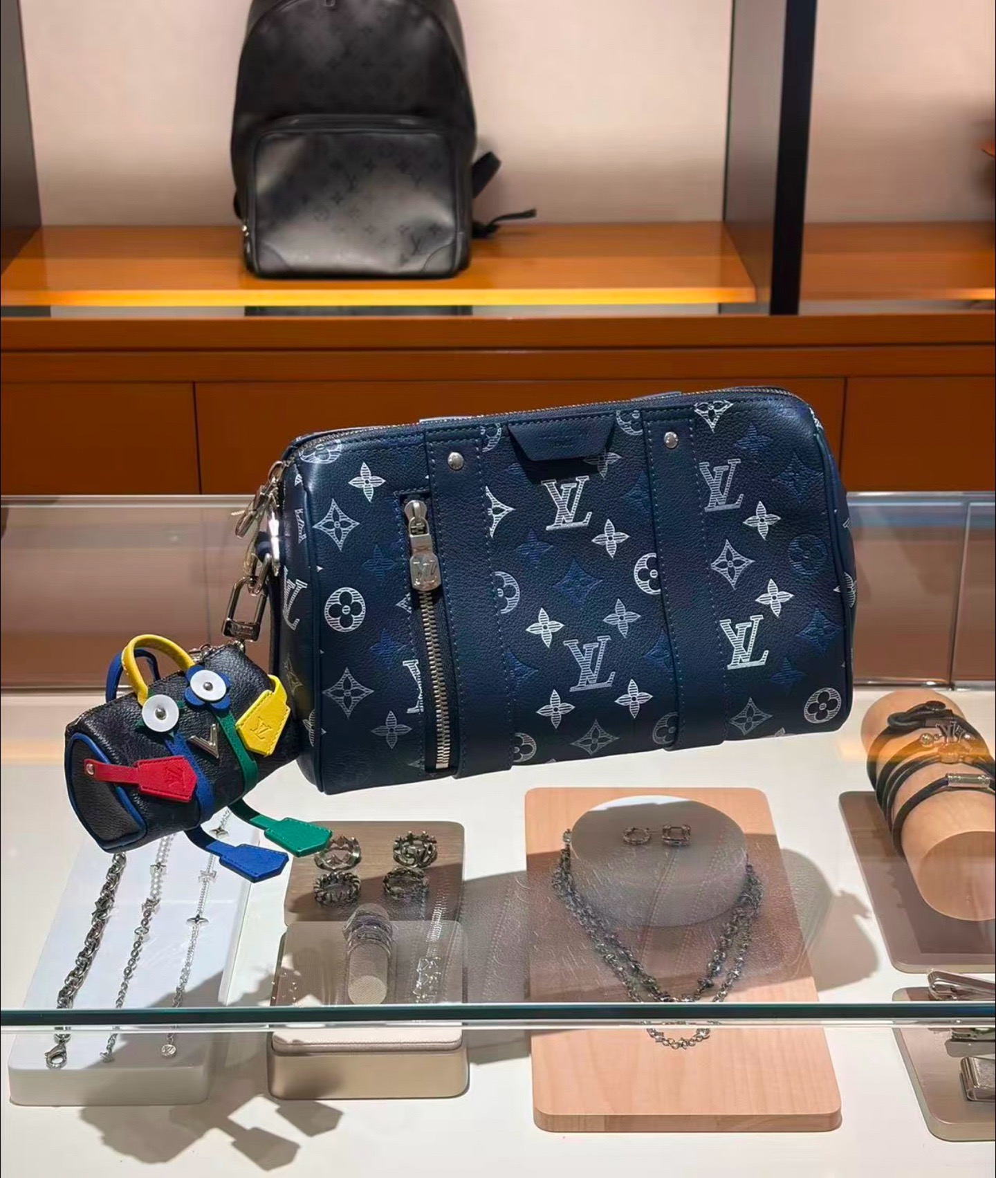 NO:852040,[City Keeall handbag] M28617 dark blue/gradient silk screen,19860909【City Keeall 手袋】M28617 深蓝色/渐变丝印,,Bag
