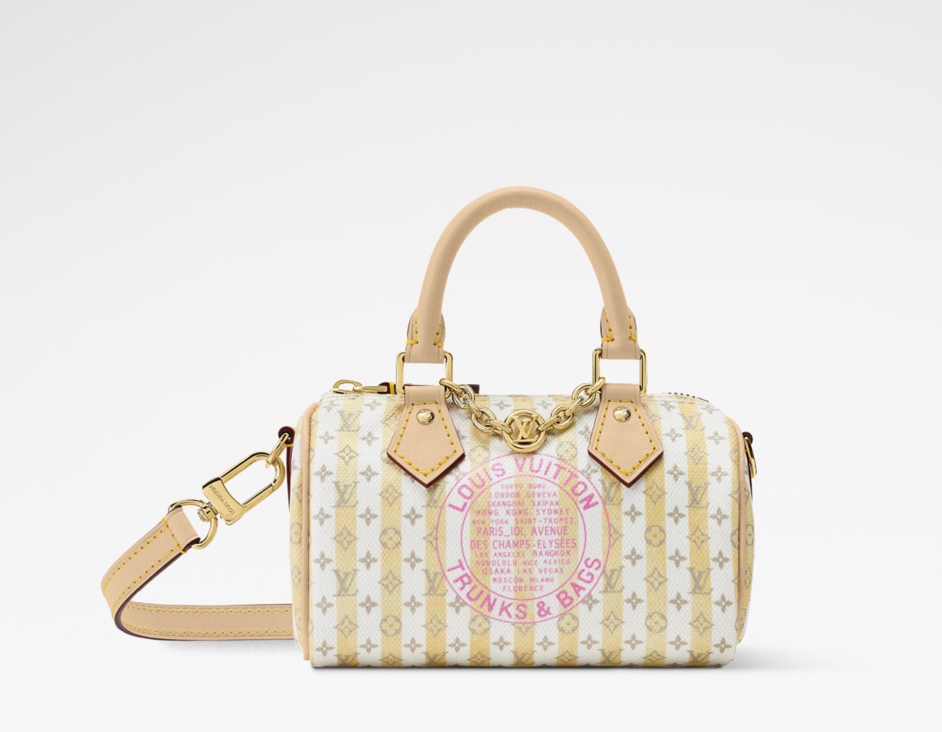 NO:852135,Top original order [NANO SEEDY handbag] m29030 Summer This Nano Seedy handbag is made of fine canvas embellished with the LV Stam gx logo. It uses elegant colors to pay tribute to the brand's exquisite craftsmanship and box-making heritage. It is equipped with a decorative chain and ample space, which can properly store a wallet and daily needs.  This collection of masterpieces comes with exclusive packaging, imbued with the charming style of the Côte d'Azur. It comes with limited edition charms and the brand's iconic beach hut handbag, allowing you to enjoy the leisurely fun of midsummer - limited edition, subject to availability. Dimensions 16 x 10 x 7.5 cm 4515055 (length x height x width),, louis vuitton19860909顶级原单【NANO SEEDY 手袋】 m29030 夏天 本款 Nano Seedy 手袋为细腻帆布点缀 LV Stam gx标识,以雅致色调致敬品牌精湛工艺与制箱传承,搭配装饰链条和充裕空间,可妥善收纳钱夹和日常所需. 本系列臻作搭配专属包装,浸染蔚蓝海岸的迷人风情,随附限定挂饰与品牌标志性海滩小屋手袋,尽揽盛夏悠然意趣——限量呈献,售完即止. 尺寸16 x 10 x 7.5 厘米 4515055 (长度 x 高 x 宽),,louis vuitton,Bag