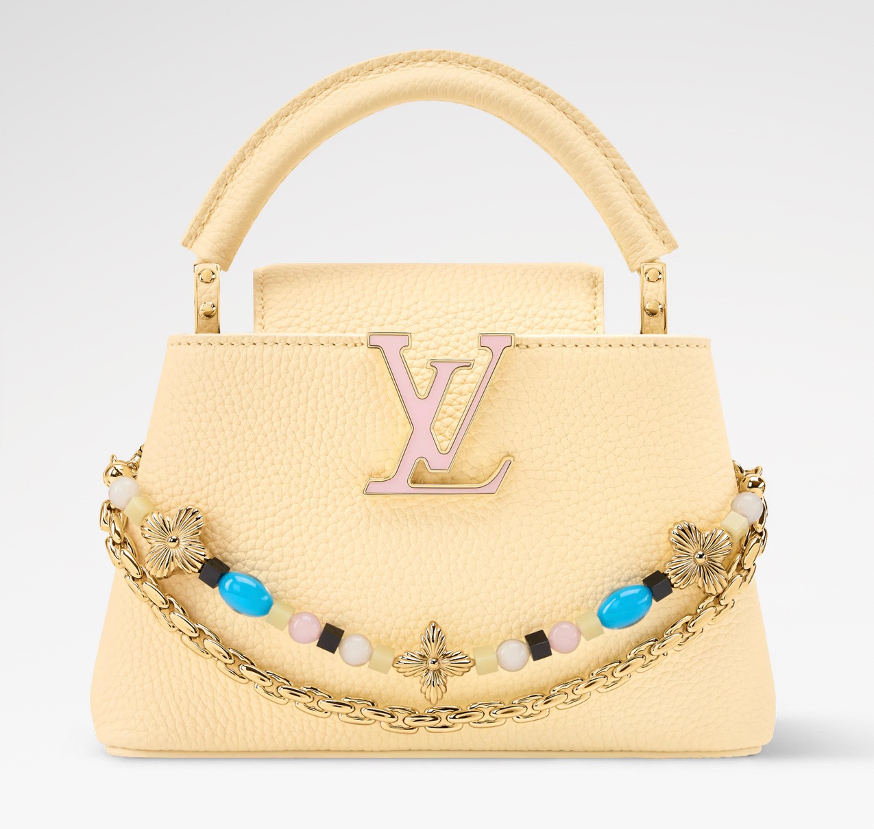 NO:879801,Top Original Order [CAUCINES Mini Handbag] m28716 Yellow/Floral Chain This classic Caucines mini handbag is from the Sunbeam capsule series, made of exquisite Taurillon HL leather, showing soft tones. The decorative chain is the finishing touch to the design. One is equipped with a handmade adjustment chain, like fine jewelry; the other is decorated with glass beads and Monogram flowers, shining with charming luster. Embellished with colorful iconic LV  Letters, can be carried in various ways, suitable for cross-body, shoulder or handbags, and you can change the shape at will. This exquisite series comes with exclusive packaging, imbued with the charming style of the Côte d'Azur. It comes with limited charms and the brand's iconic beach hut handbag to enjoy the leisurely fun of midsummer - limited edition, subject to availability. Dimensions 13.6 x 21 x 8 cm 11821250 Dimensions 27 x 19 x 9 cm  128121350 (length x height x width),,louis vuitton19860909顶级原单【CAUCINES 迷你手袋】 m28716 黄色/花卉链条 本款经典 Caucines 迷你手袋出自 Sunbeam 胶囊系列,选用精致 Taurillon Hl皮革制成,呈现柔美色调.装饰链条为设计点睛一条配以手工打造的调节链,宛若精美珠宝；另一条饰有玻璃感串珠与 Monogram 花卉,闪耀迷人光泽.点缀多彩标志性 LV 字母,背携方式多样,斜挎、肩背、手提皆宜,随心转换造型. 本系列臻作搭配专属包装,浸染蔚蓝海岸的迷人风情,随附限定挂饰与品牌标志性海滩小屋手袋,尽揽盛夏悠然意趣——限量呈献,售完即止. 尺寸13.6 x 21 x 8 厘米 11821250 尺寸27 x 19 x 9 厘米 128121350 (长度 x 高 x 宽),,louis vuitton,Bag