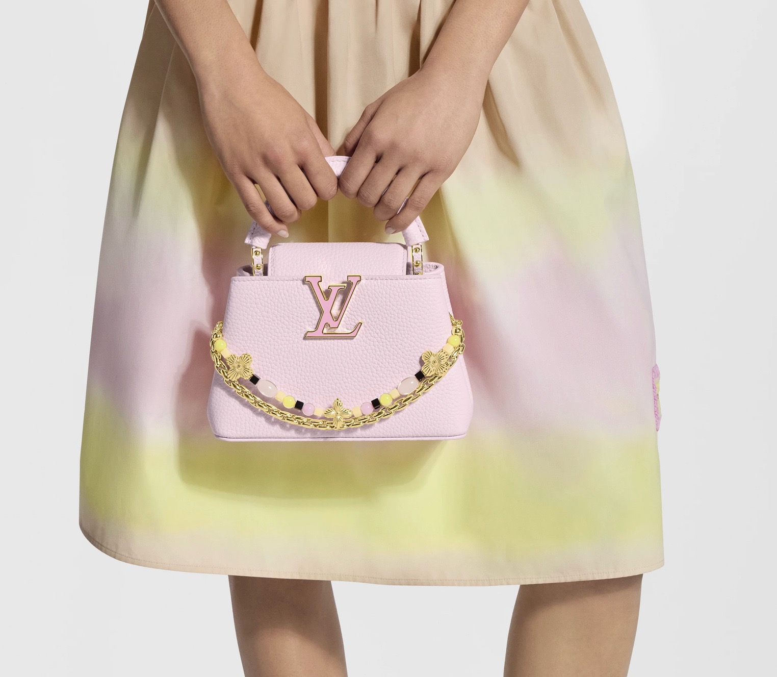 NO:894135,[CAUCINES mini handbag] m29500 pink/flower chain,19860909【CAUCINES 迷你手袋】 m29500 粉色/花卉链条,,Bag