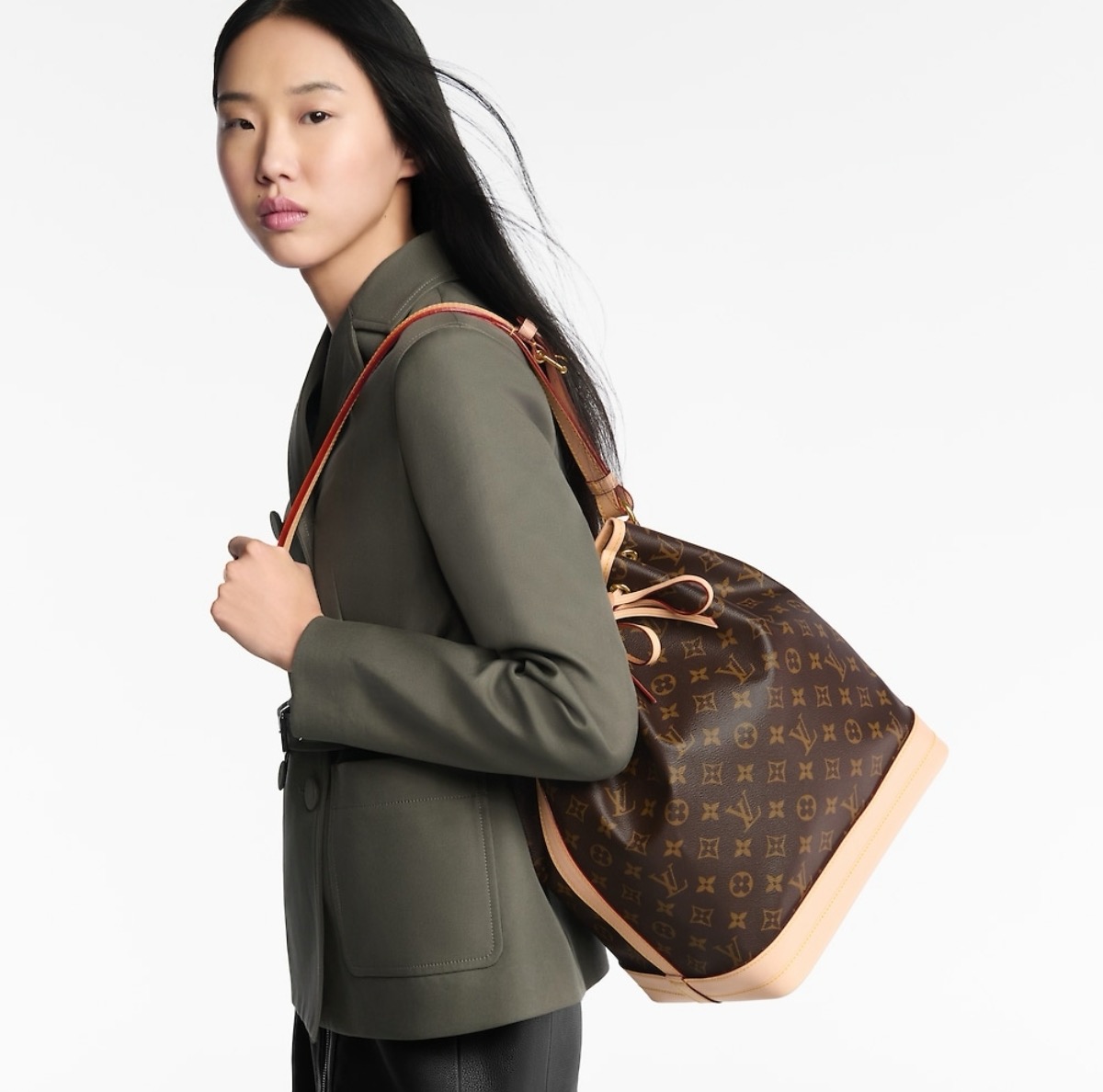 NO:894122,Upgraded version [NOE large bucket handbag] M42222 46976 Presbyopia,19860909升级版【NOE 大号水桶手袋】M42222 46976 老花,,Bag
