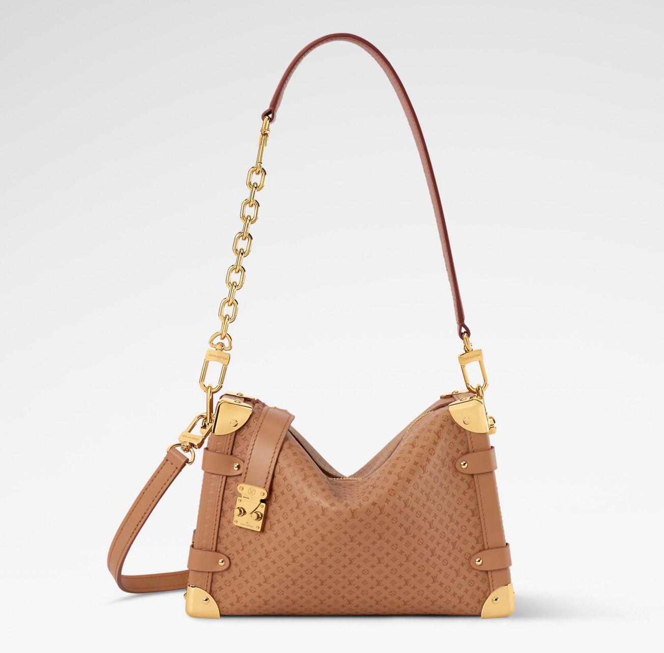 NO:938842,Top original order [Side Trunk MM Handbag] M29431 Brown/Small embossed M28474 Yellow This Minigram version of Side Trunk MM  Embodying subtle elegance in a chic color palette, the hr is the perfect city tote. It is made from calfskin, printed and embossed to create a two-tone pattern and features gold trunk-inspired corners and signature S-shaped lock. The textured design appeals to the senses, offering a contemporary update to a classic style. Dimensions 23.5x 16x 8.5 cm 7218085,,cowhide19860909顶级原单【Side Trunk MM手袋】 M29431 棕色/小字压花 M28474 黄色 这款Minigram版的Side Trunk MM hr以别致的调色板体现了微妙的优雅,是完美的城市手提包.它由小牛皮制成,通过印刷和压花,形成一个双色调的图案,并带有金色的后备箱灵感的角落和标志性的S型锁.纹理设计为感官,为经典风格提供了当代更新. 尺寸 23.5x 16x 8.5 厘米 7218085,,cowhide,Bag
