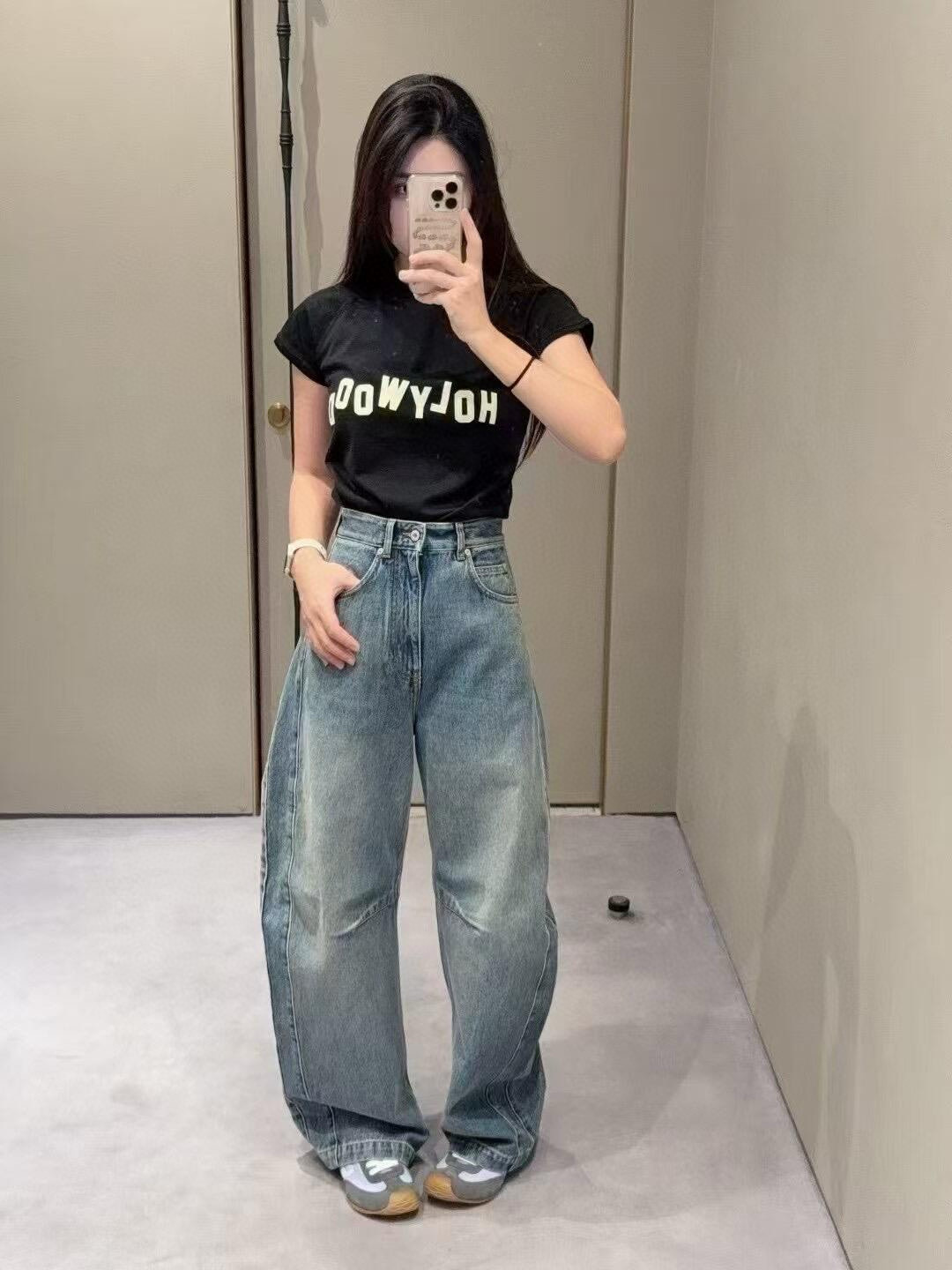 【上身图】Loewe Anagram 锥形牛仔裤（浅蓝）