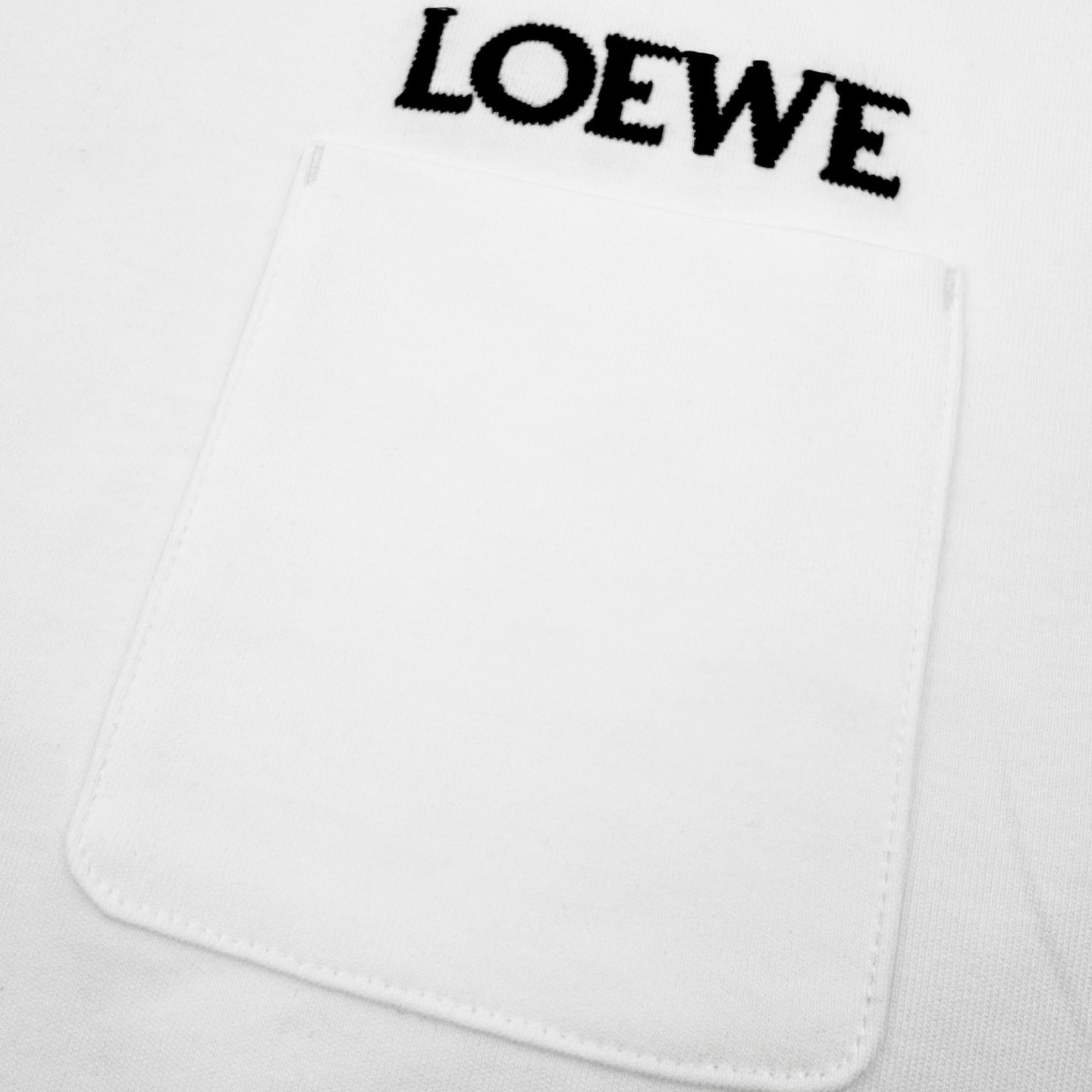 Loewe Loewe 26SS 口袋字母刺绣短袖白色