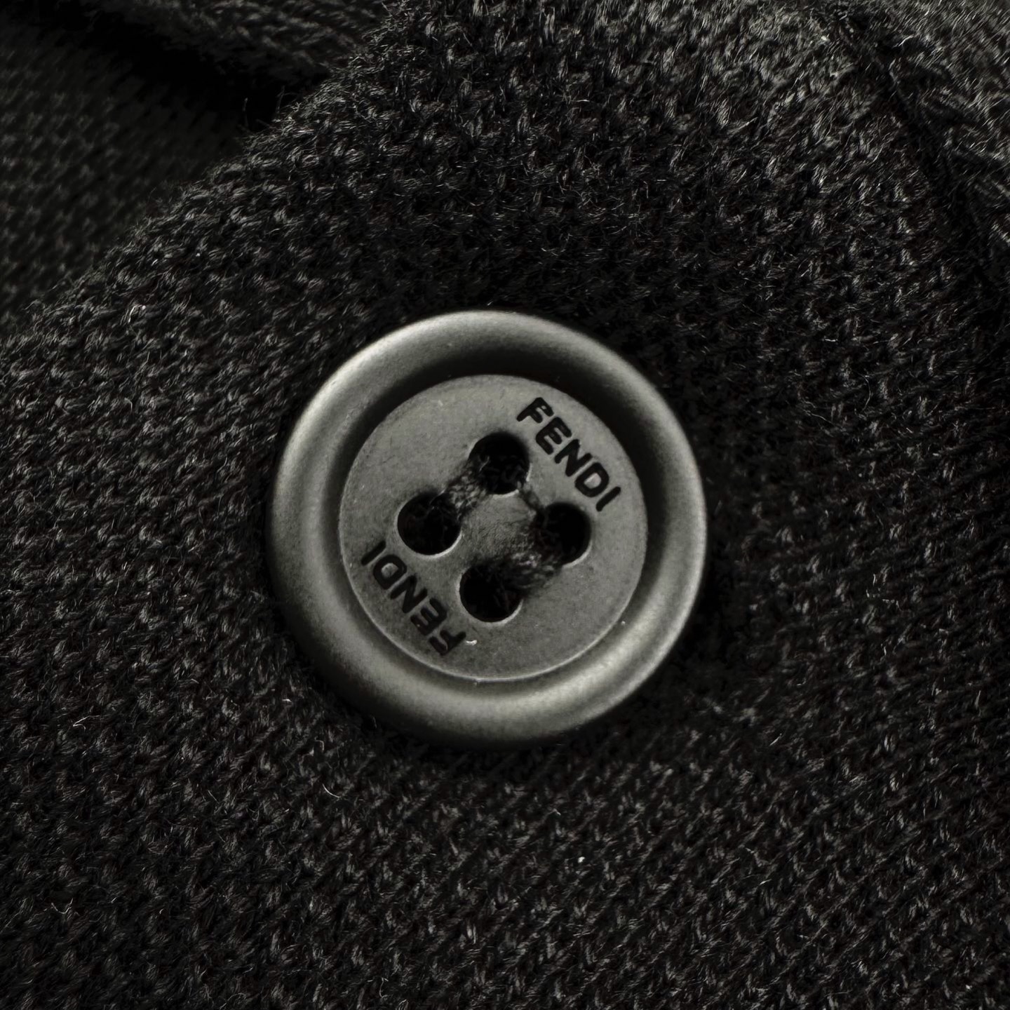 Fendi FD 金色FF标识Polo衫