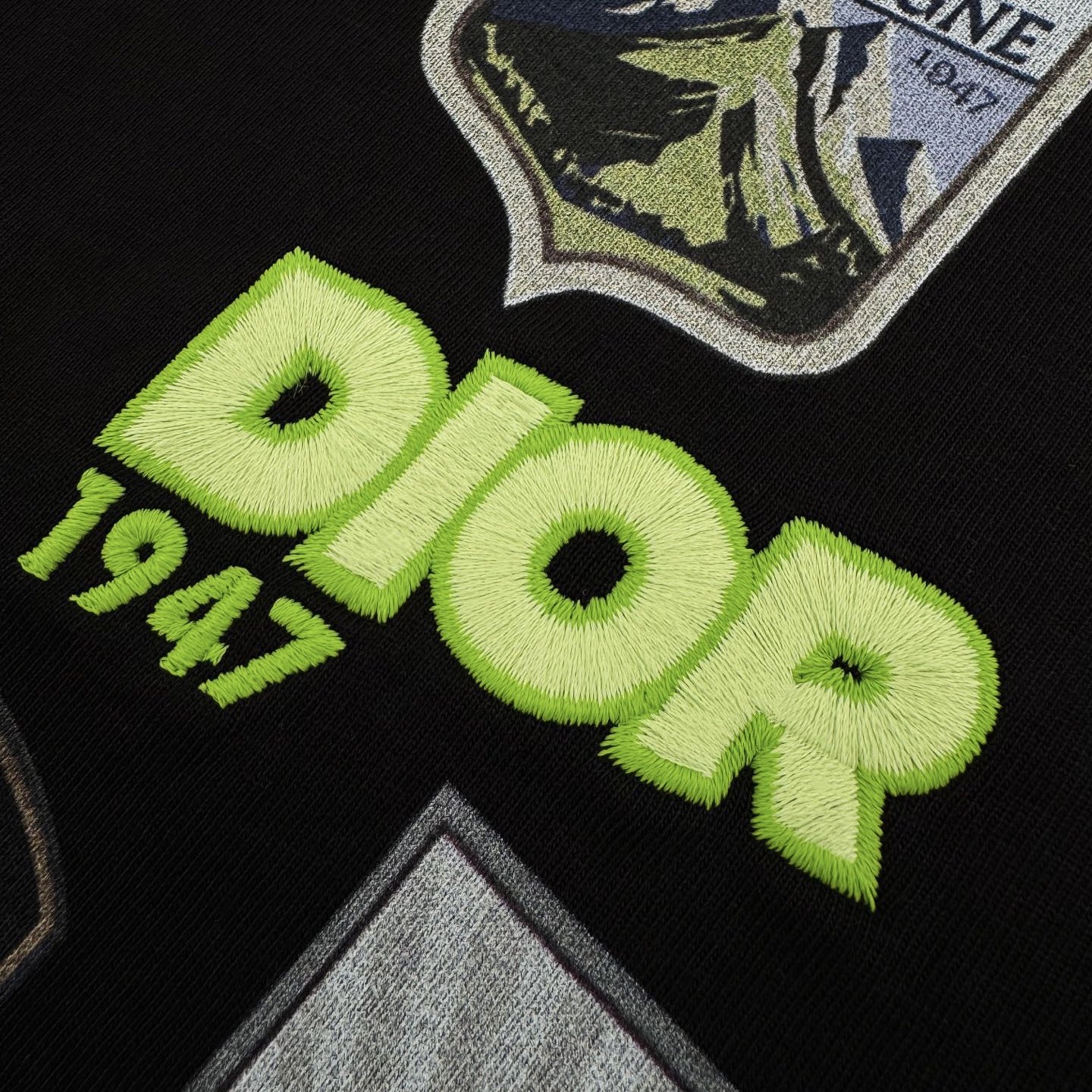 Dior CD Mountain 高山盾牌印刺短袖黑色