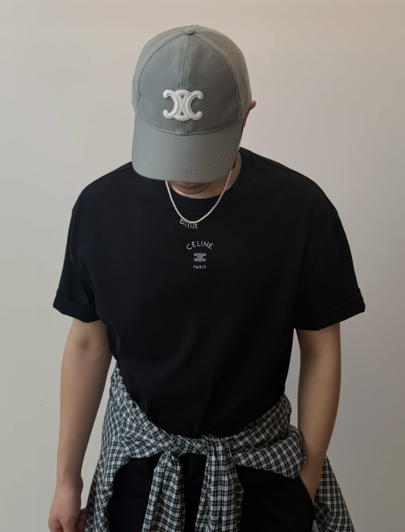 【Model wearing】Celine Arc de Triomphe embroidered solid short sleeve (black)