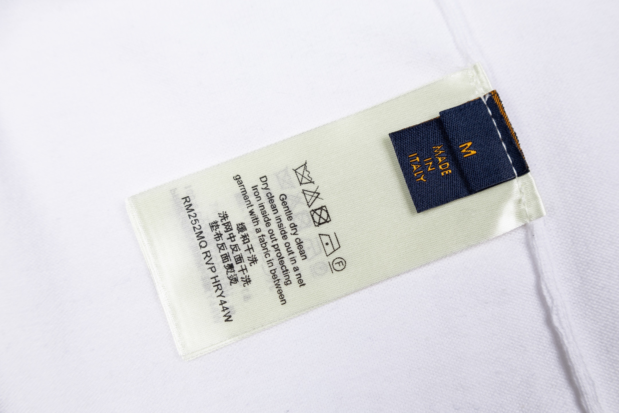 Louis Vuitton 1v 26SS 字母手势拼色刺绣针织短袖