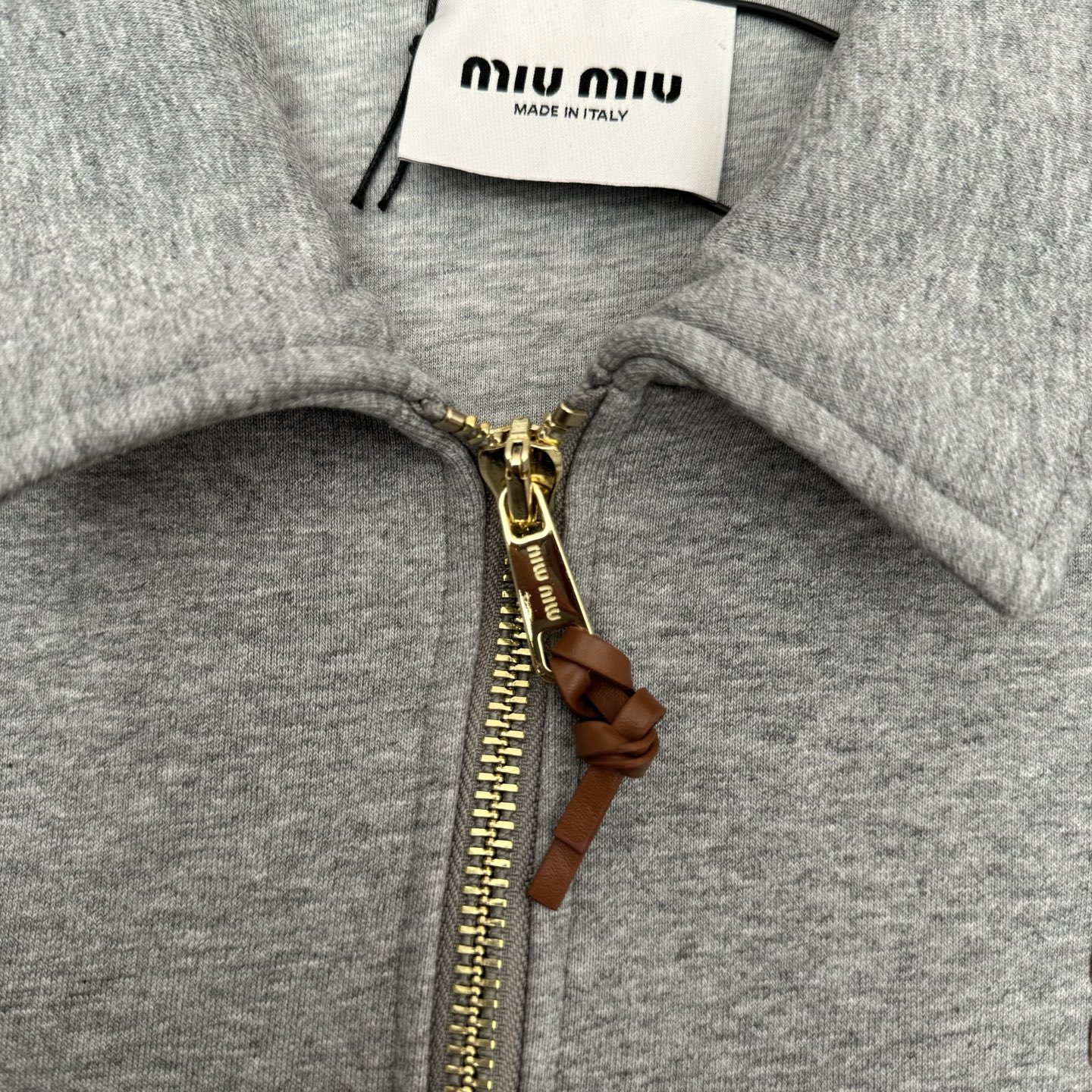 “New Miumiu Cotton Zipper Jacket: Space Cotton, Embroidery, Pure Cotton Fabric” - 图片 6