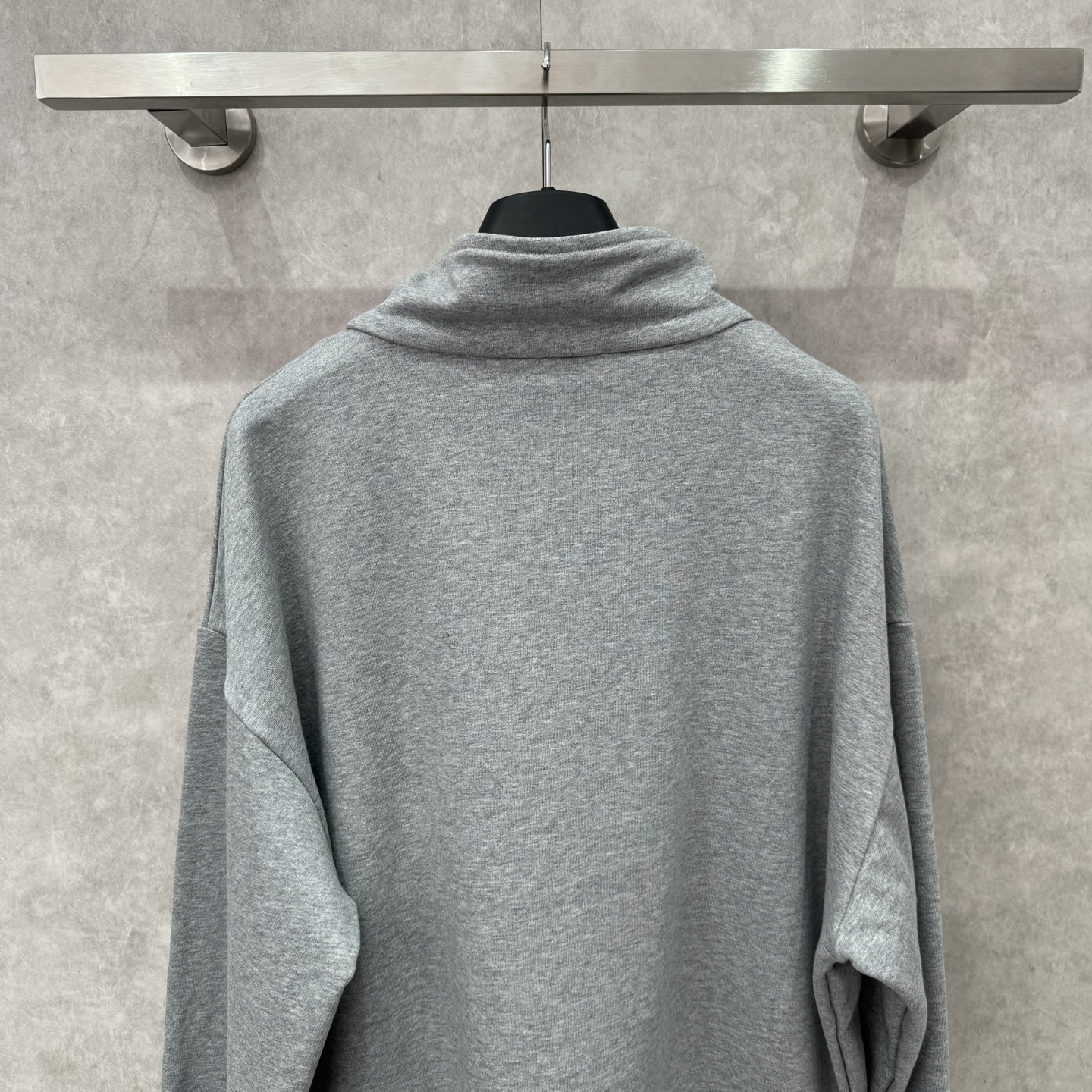 Dior Dior 迪奥刺绣CD标志轻抓柔套装灰半拉链卫衣
