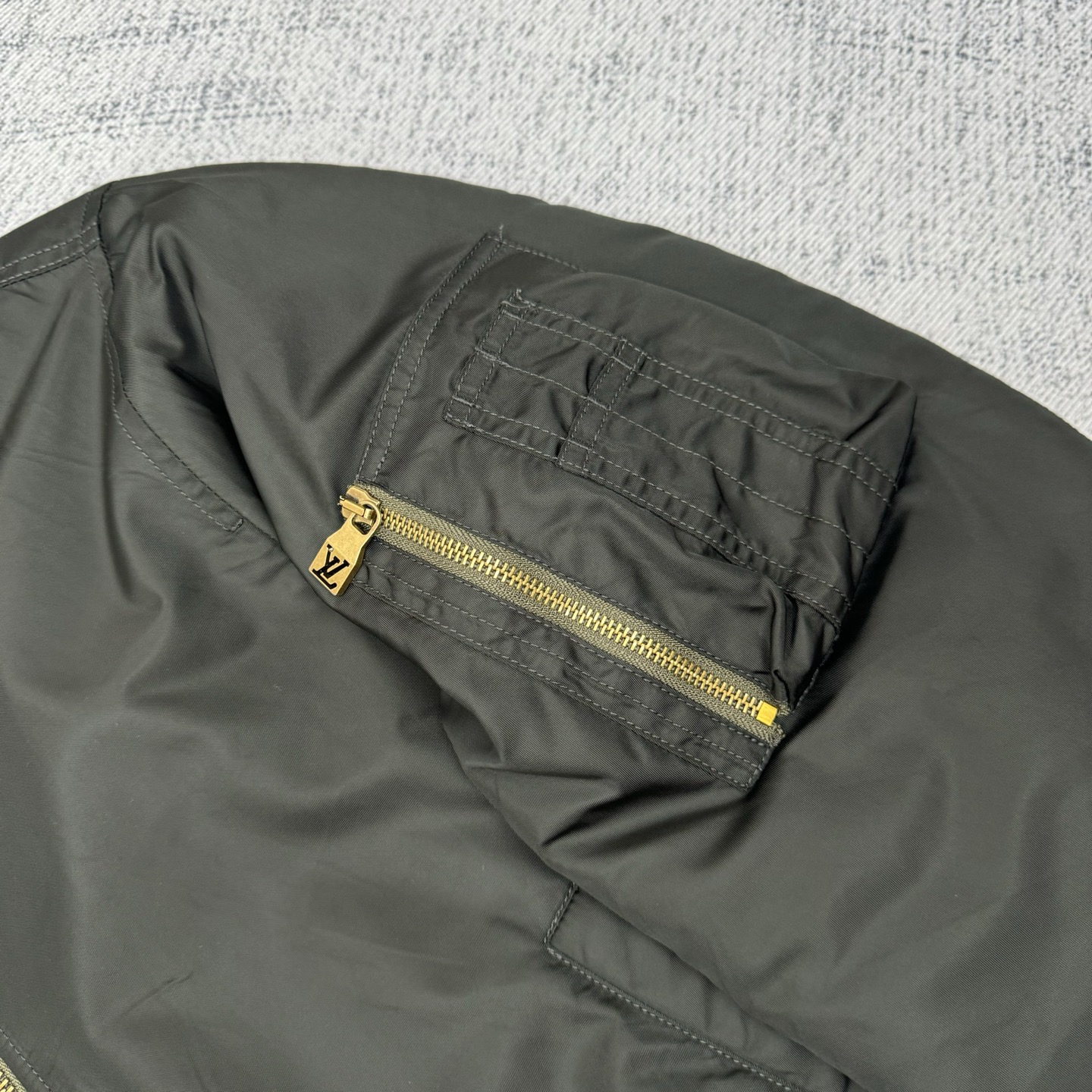 Louis Vuitton Reversible Nylon Bomber Jacket Black Size 46/48/50/52 7 i1758046295508 7606 0 5