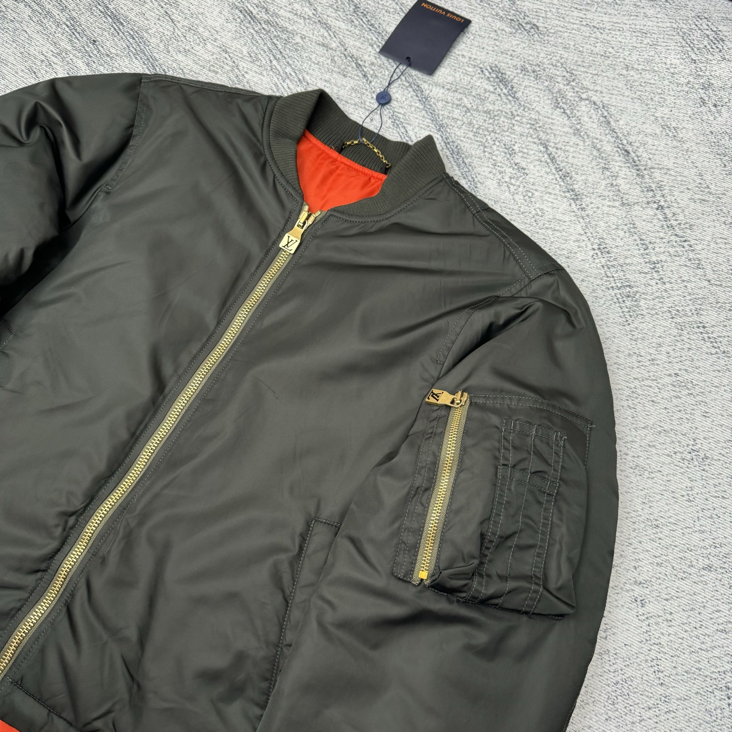 Louis Vuitton Reversible Nylon Bomber Jacket Black Size 46/48/50/52 5 i1758046295523 9598 0 3