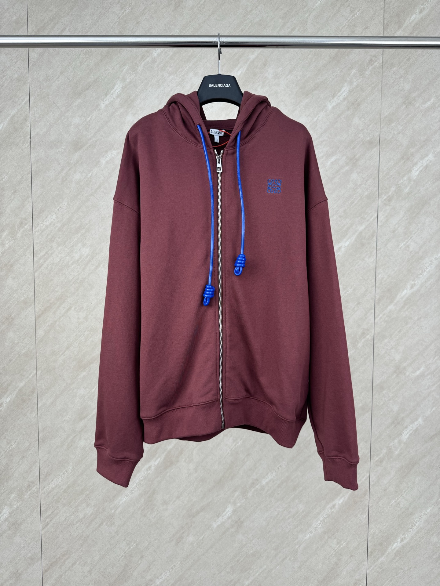 _dtp9sZ-hpReZWUDB_6r-JUAzTbjIc1MgAF-gVLQ