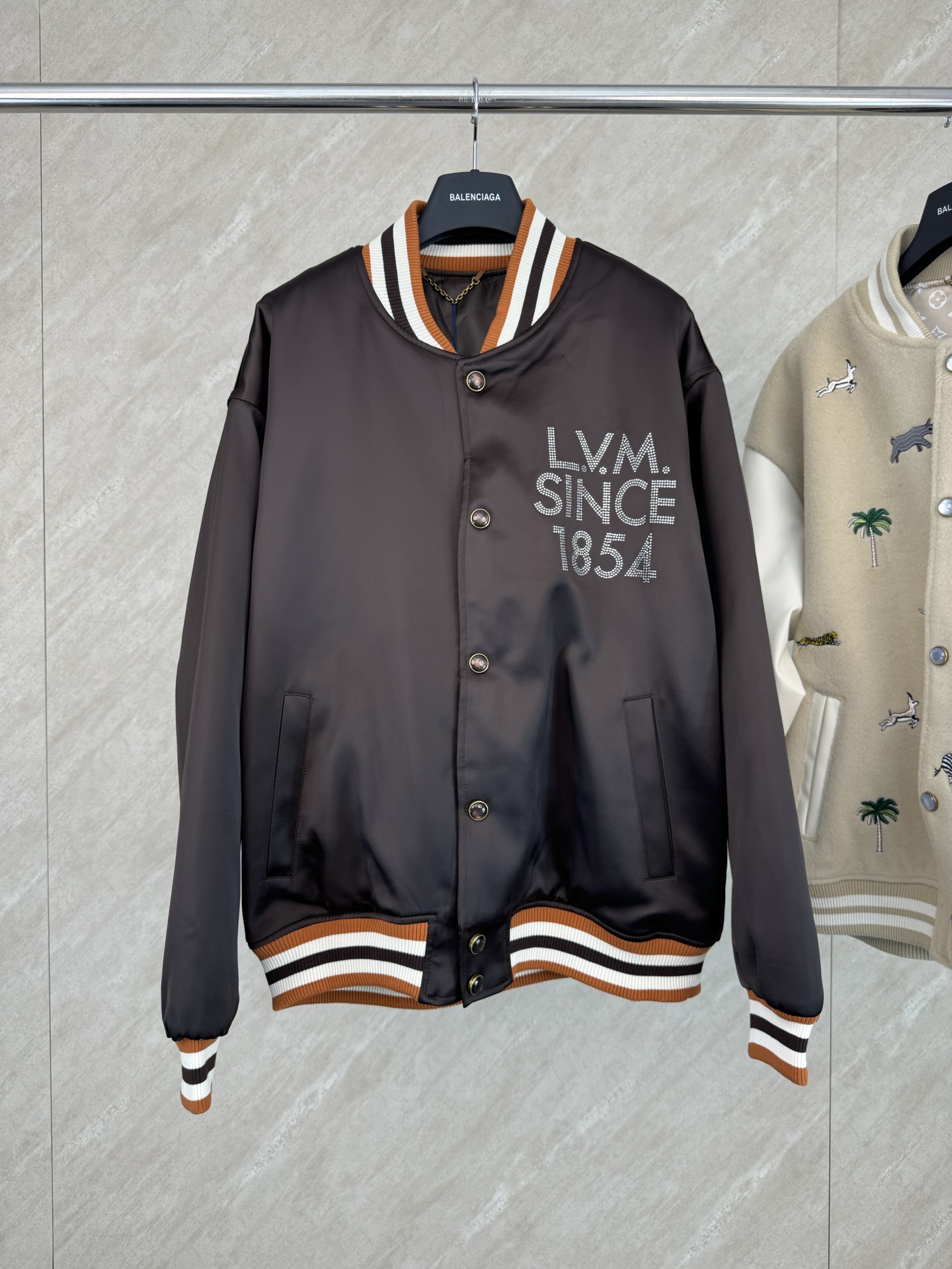 P335 1V 1854 chaqueta bomber bordada con letras de diamantes calientes TAMAÑO 46/48/50/52