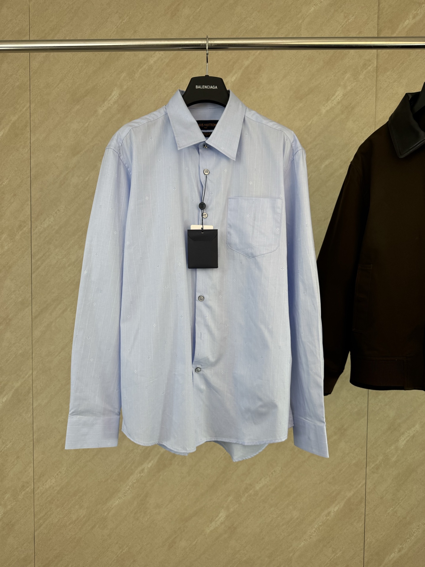 P205 1v 25SS Camisa algodón jacquard raya diplomática talla 39/40/41/42