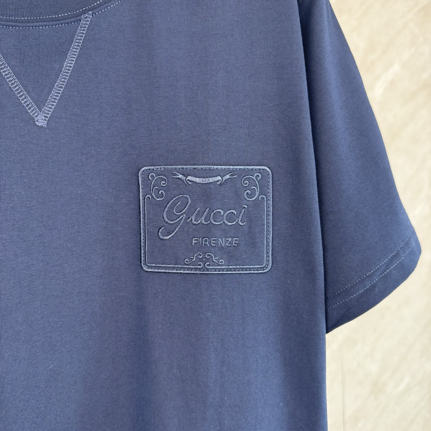 Gucci gucci 古奇 方块字母刺绣蓝色短袖T恤