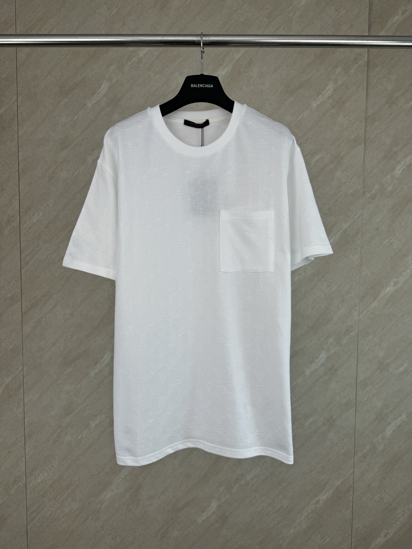 P110 1v Camiseta de manga corta de algodón piqué jacquard talla s m l xl Esta camiseta con bolsillo de parche tiene la …