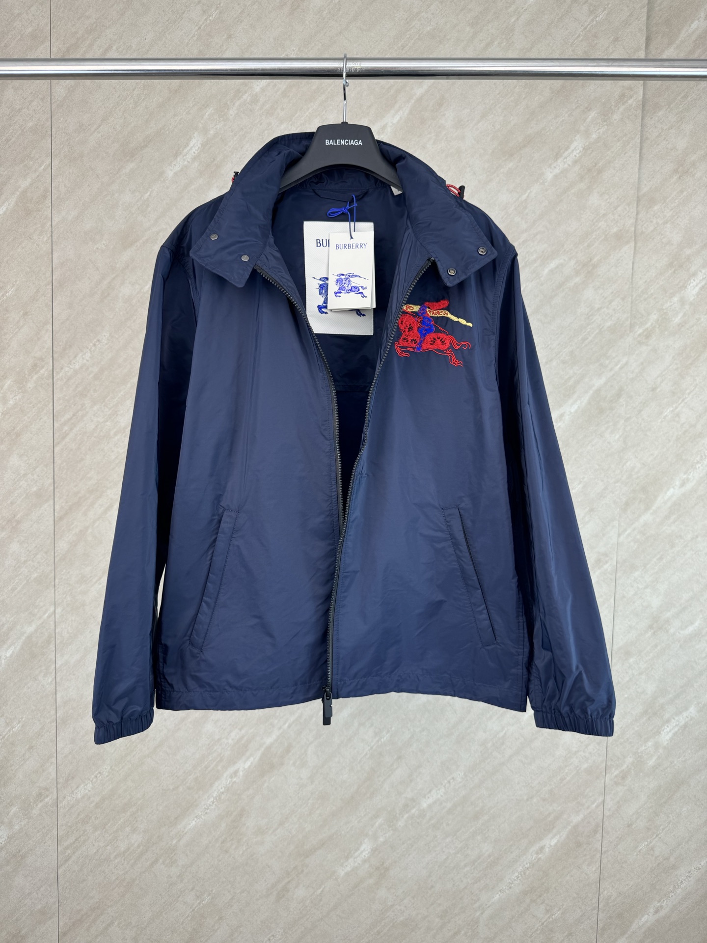 Burberry BURBERRY 巴宝莉 战马绣花连帽夹克外套