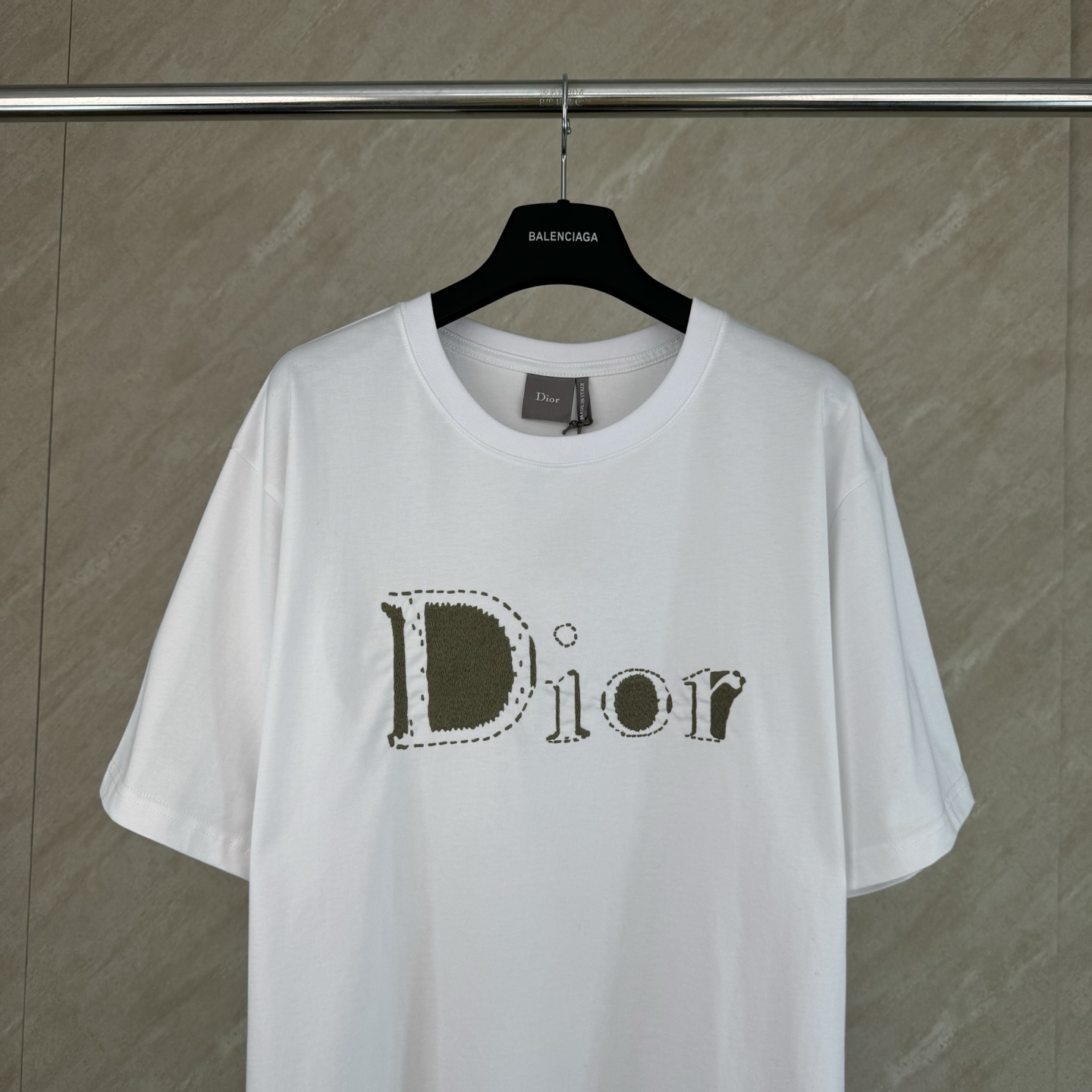 Dior Dior 迪奥 刺绣补丁米杏撞色字母短袖T恤