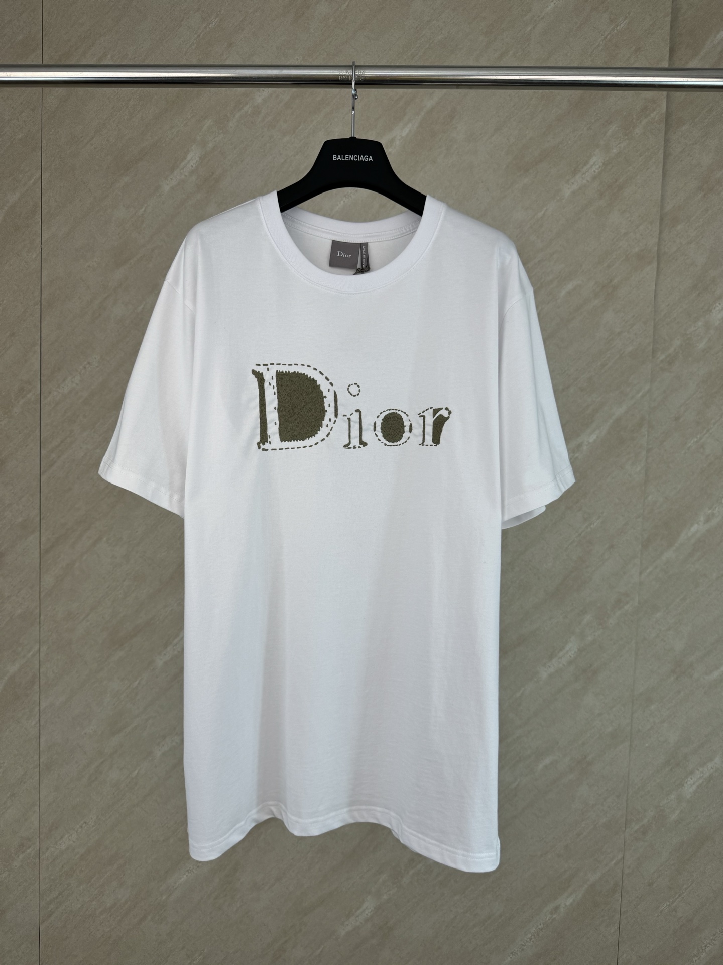 Dior Dior 迪奥 刺绣补丁米杏撞色字母短袖T恤