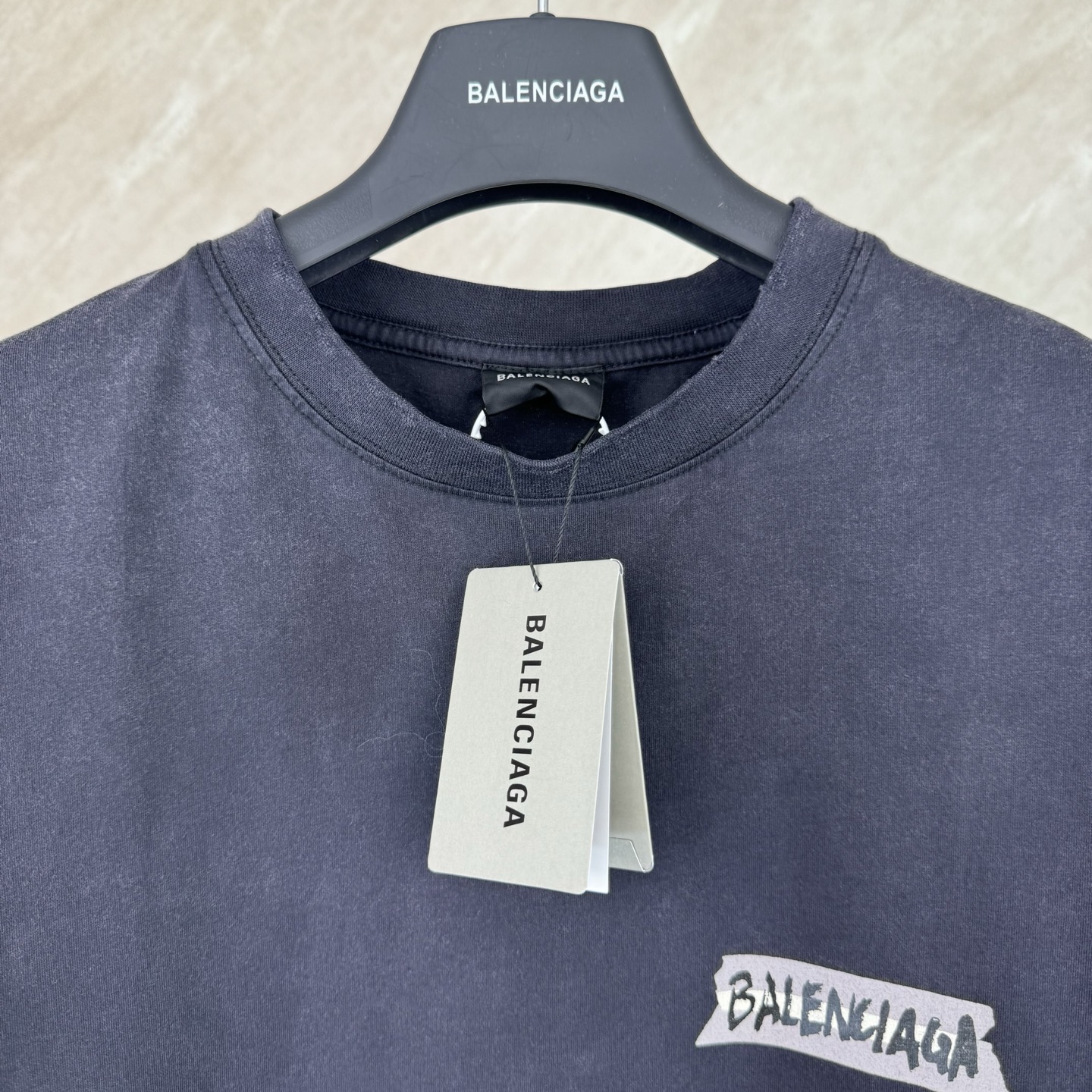 Balenciaga BALENCIAGA 巴黎世家 26SS做旧褪色圆领短袖T恤