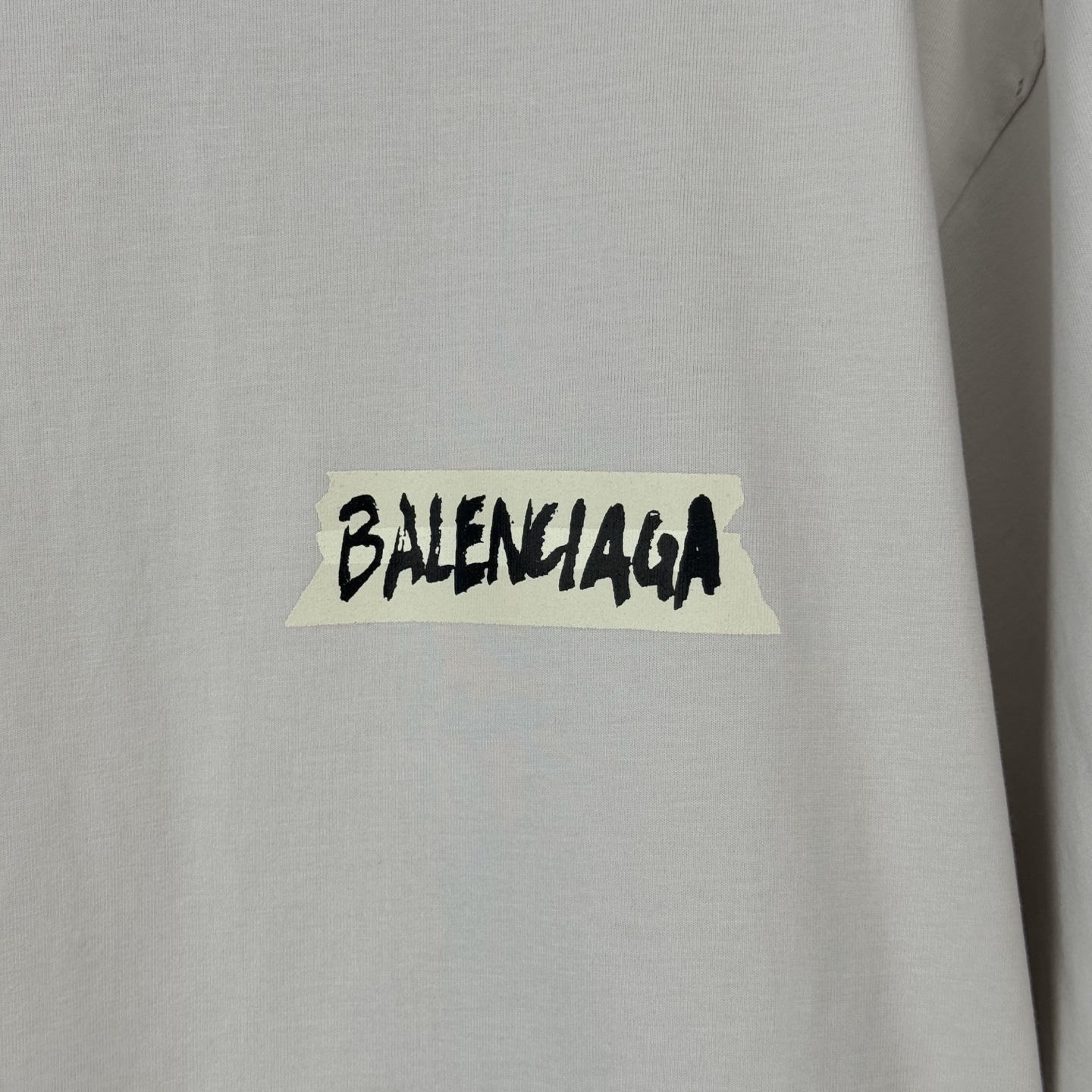 Balenciaga BALENCIAGA 巴黎世家 26SS做旧褪色圆领短袖T恤
