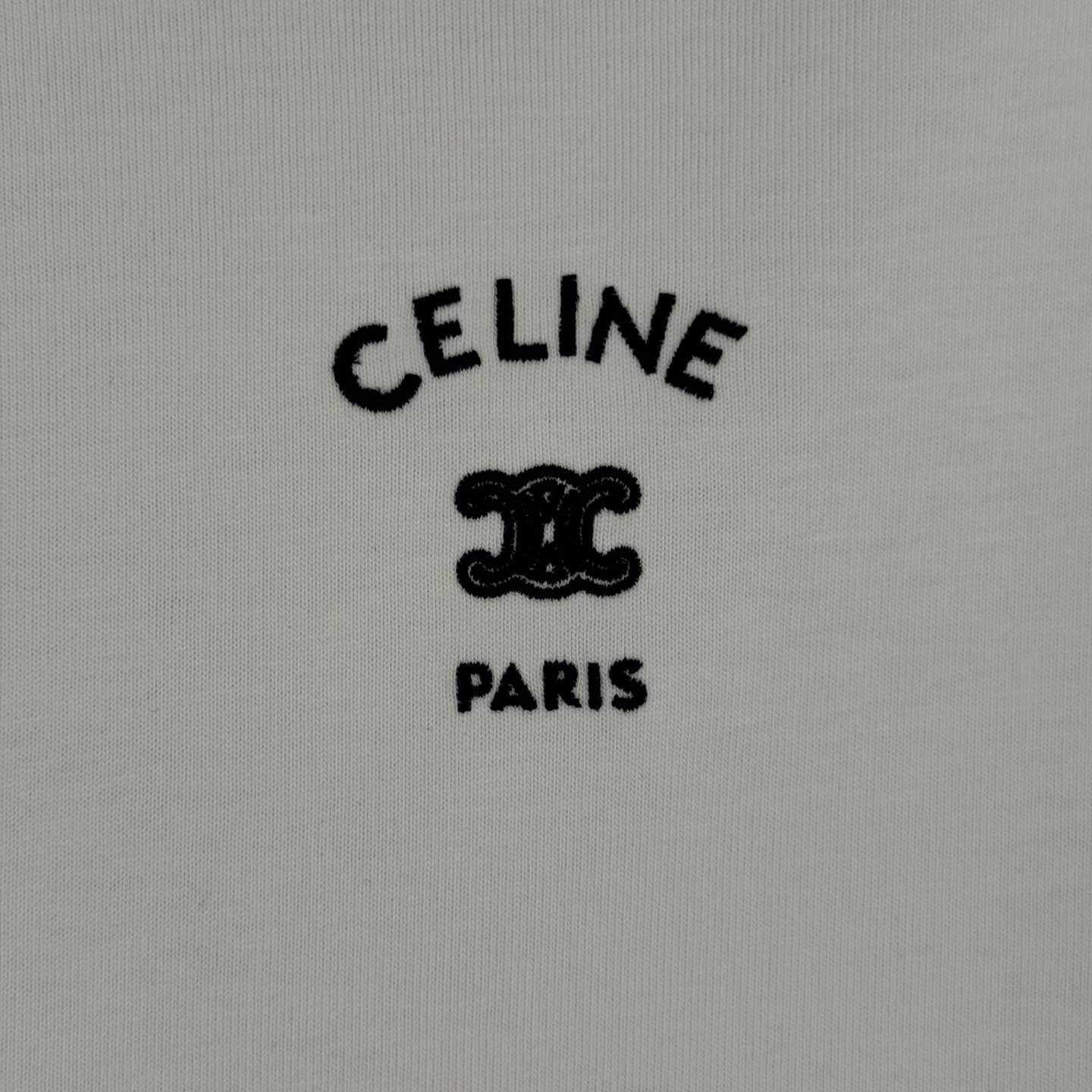 Celine Celine 赛琳 SS26 凯旋门字母标识刺绣短袖T恤