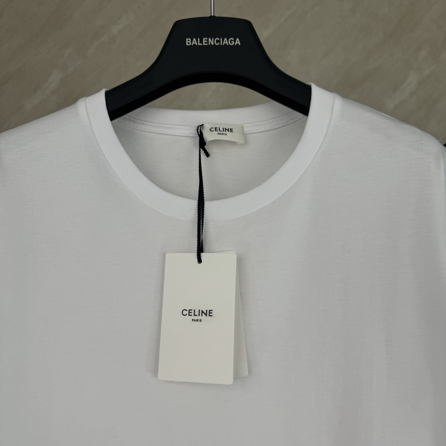 Celine Celine 赛琳 SS26 凯旋门字母标识刺绣短袖T恤